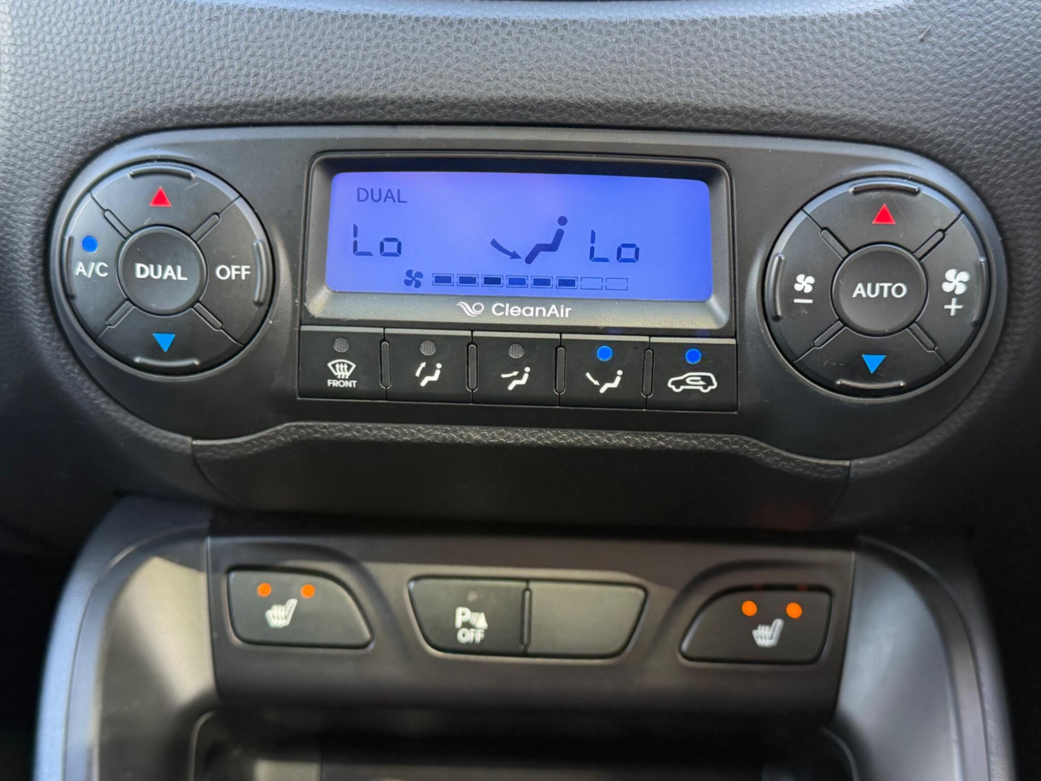 Hyundai ix35 - Image 38