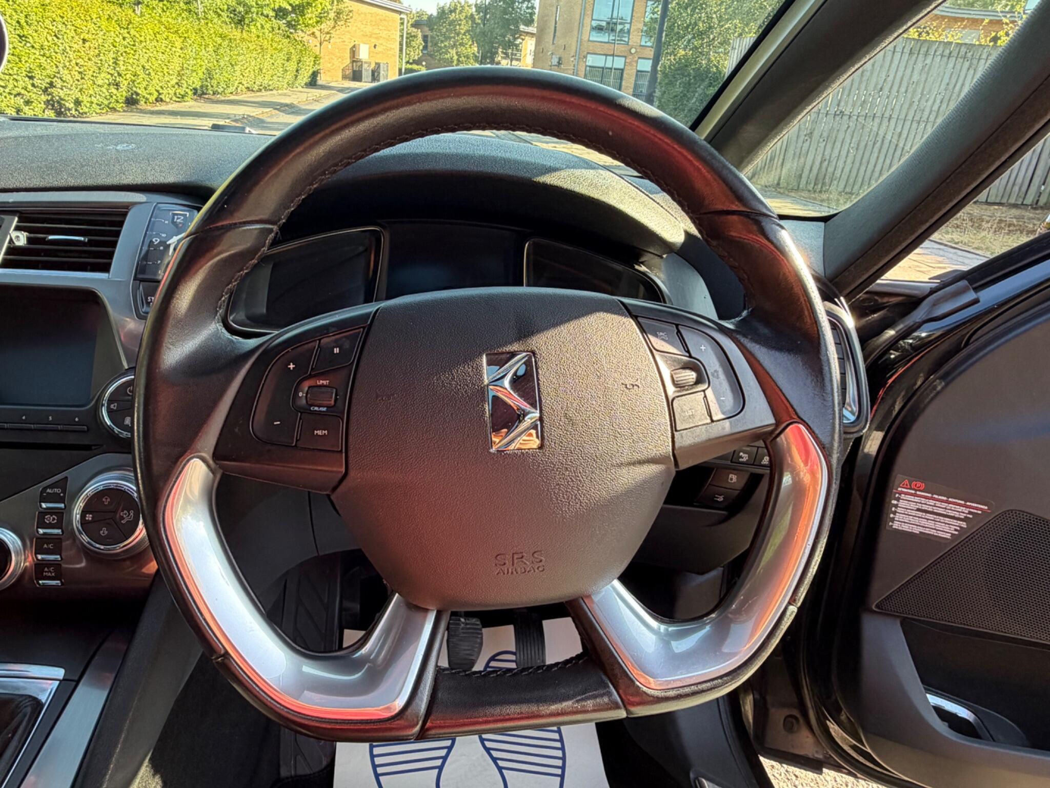 Citroen DS5 - Image 28