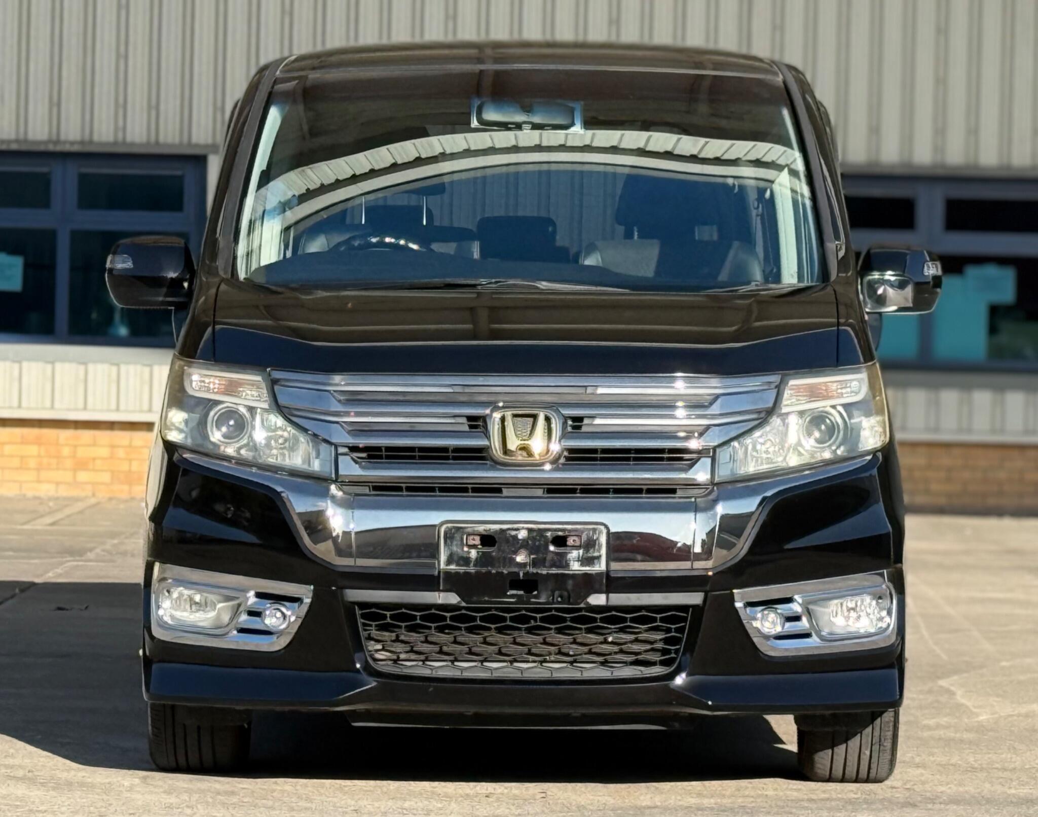 Honda Stepwagon - Image 6