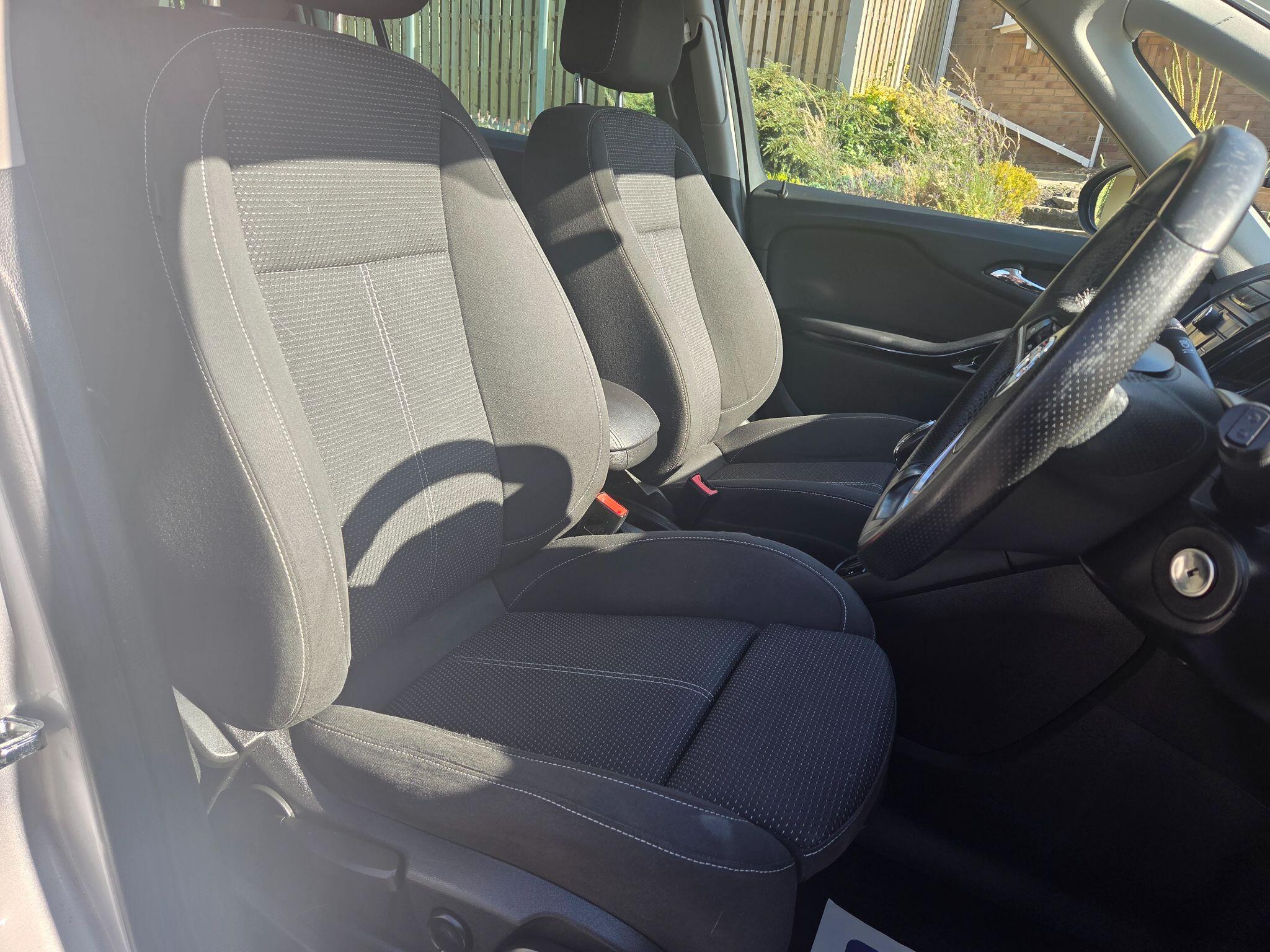 Vauxhall Zafira Tourer - Image 17