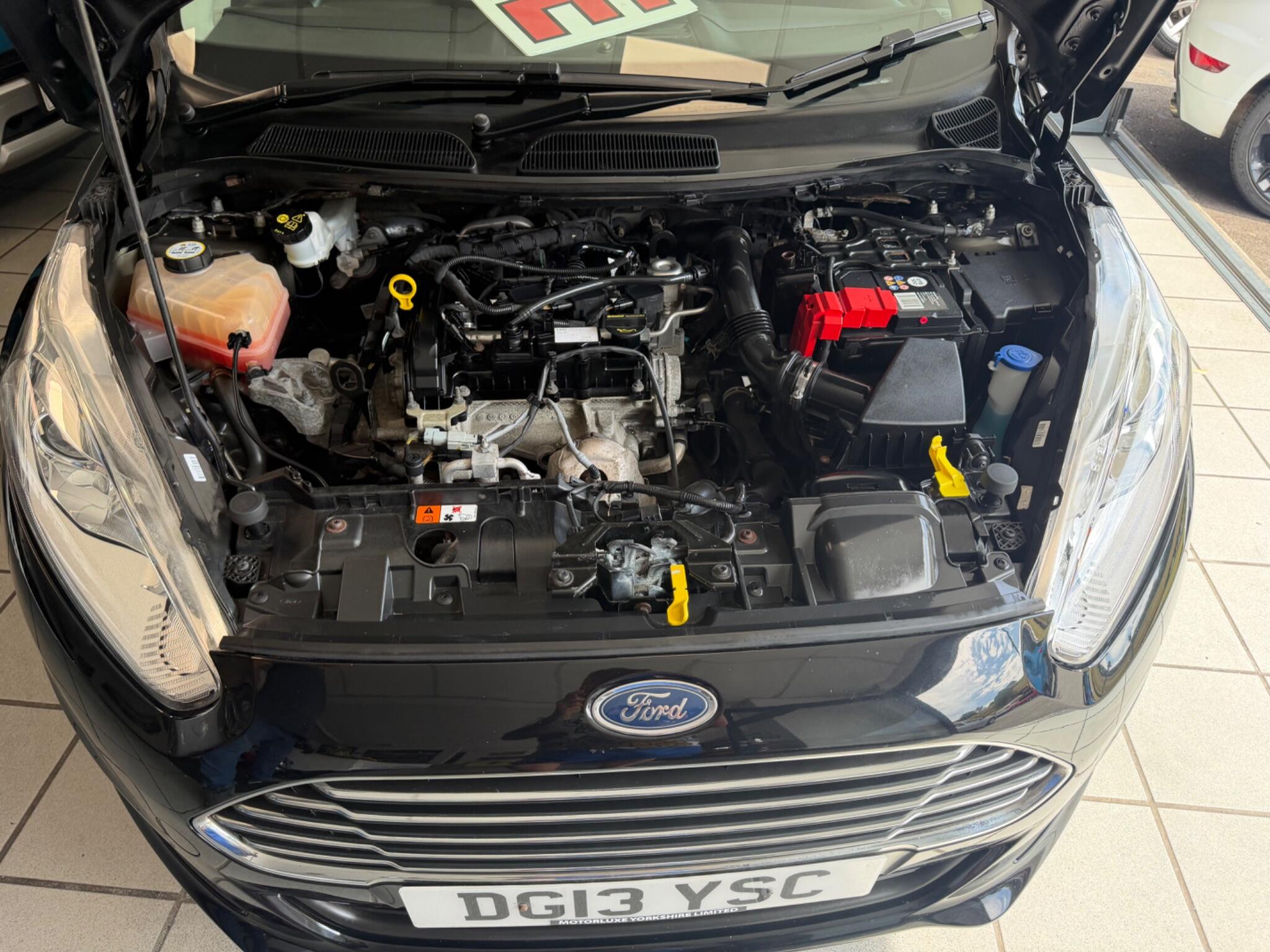 Ford Fiesta - Image 5