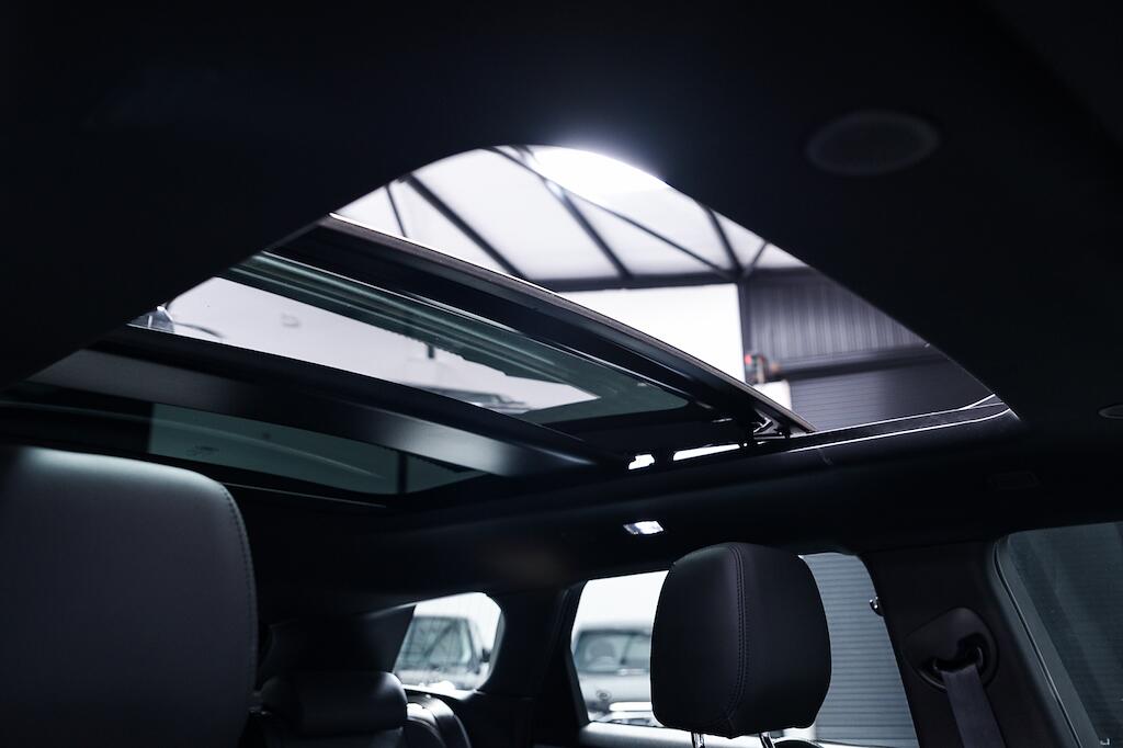 Land Rover Range Rover Evoque - Image 4