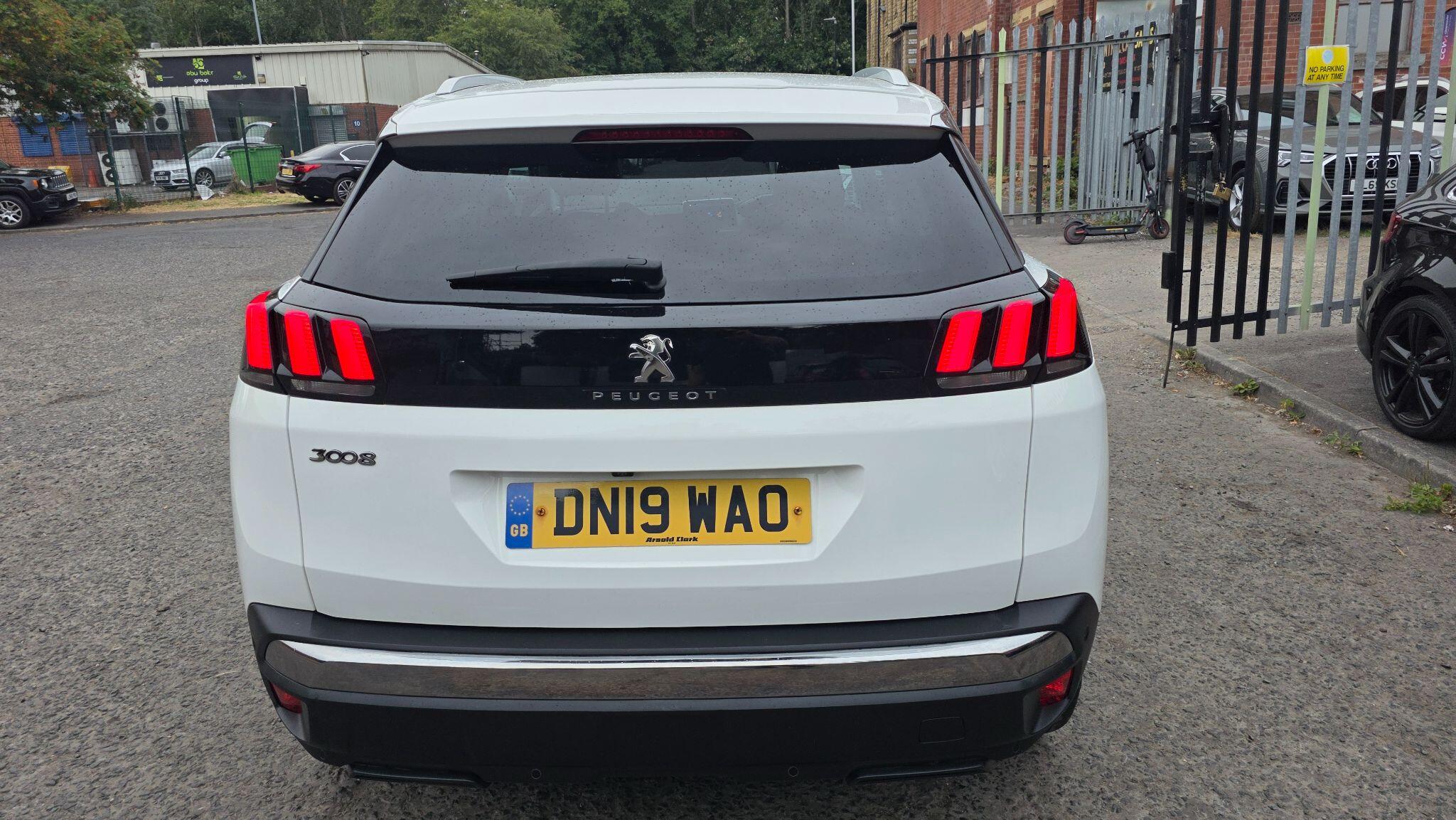 Peugeot 3008 - Image 14