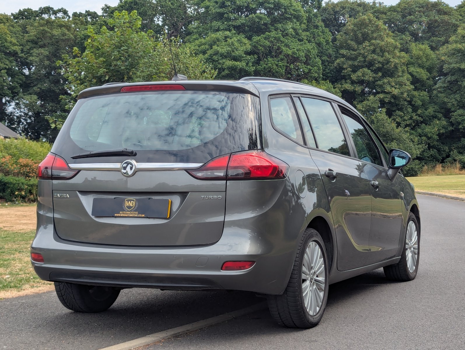 Vauxhall Zafira Tourer - Image 2