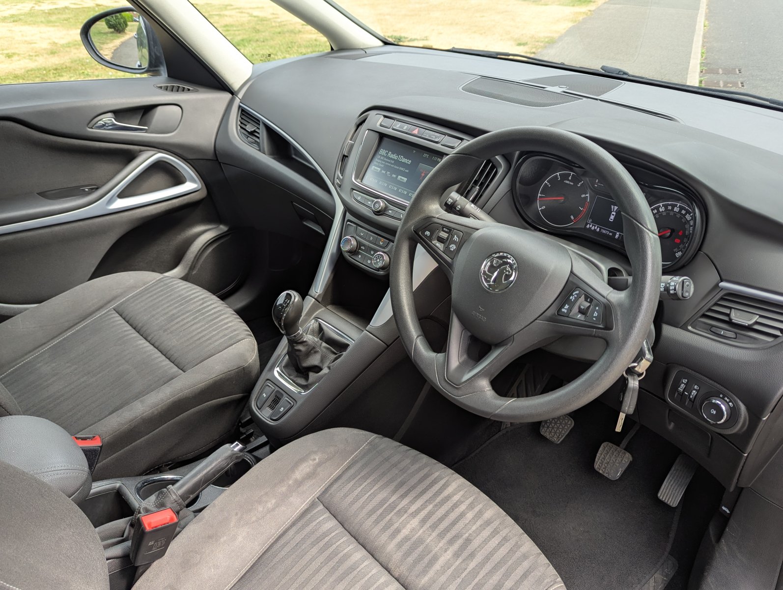 Vauxhall Zafira Tourer - Image 17