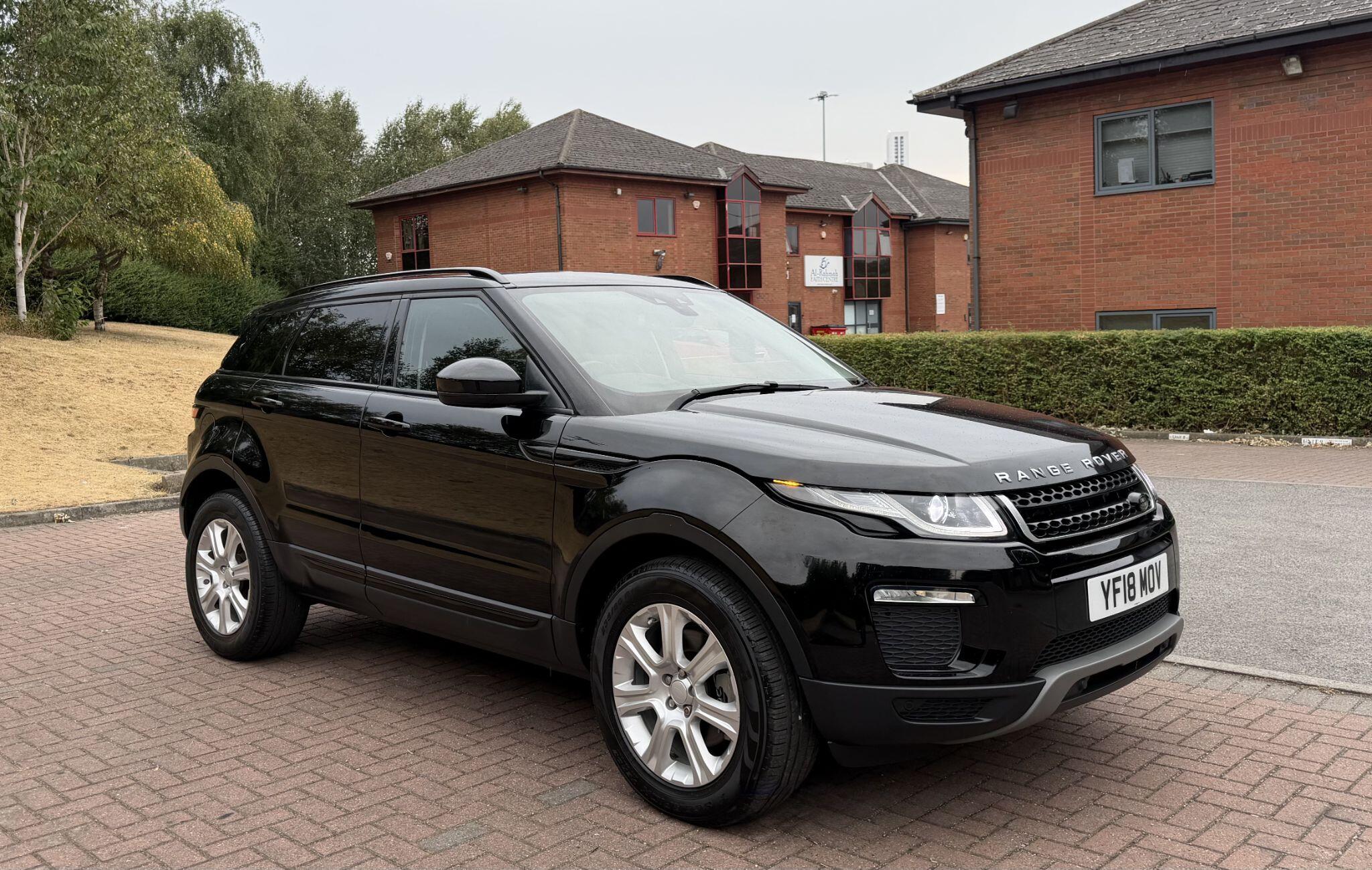 Land Rover Range Rover Evoque - Image 2