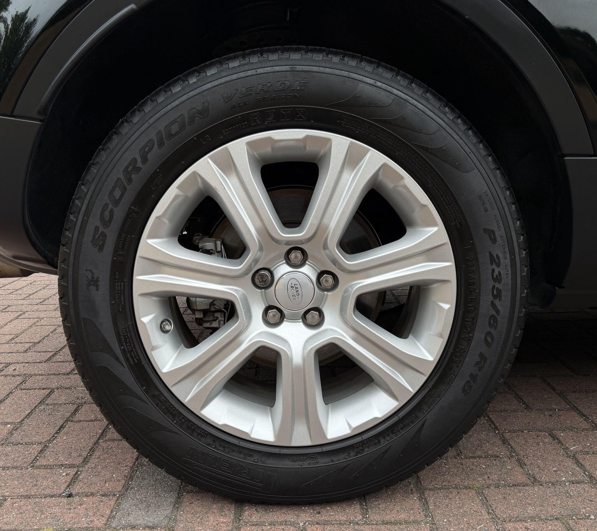 Land Rover Range Rover Evoque - Image 20