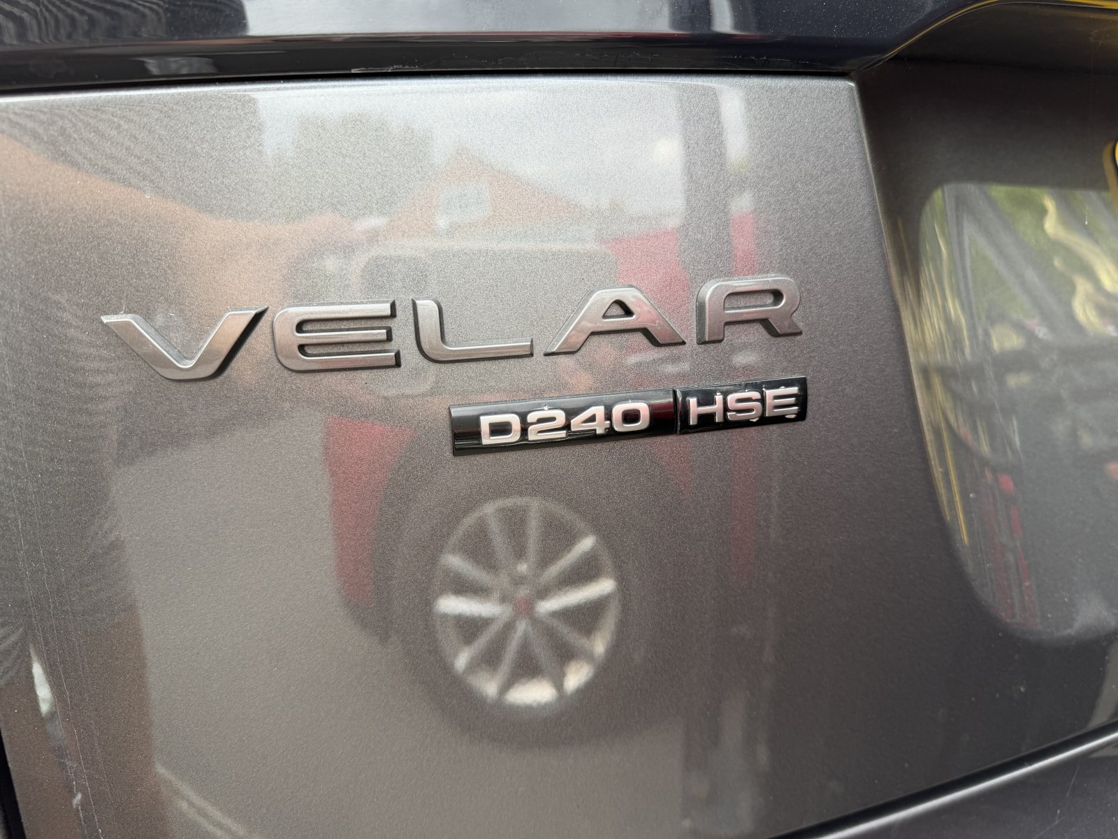 Land Rover Range Rover Velar - Image 4