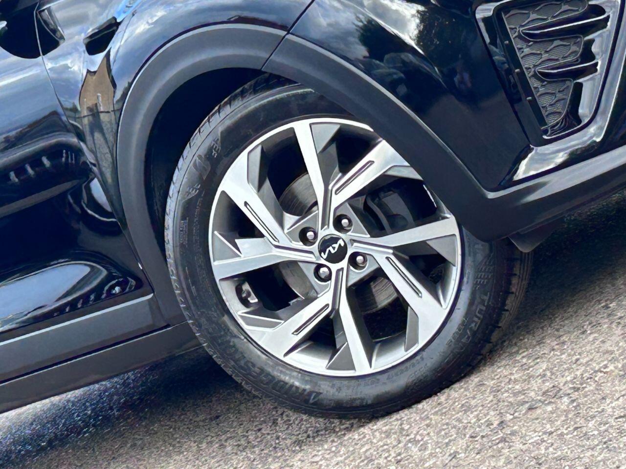 Kia Stonic - Image 13