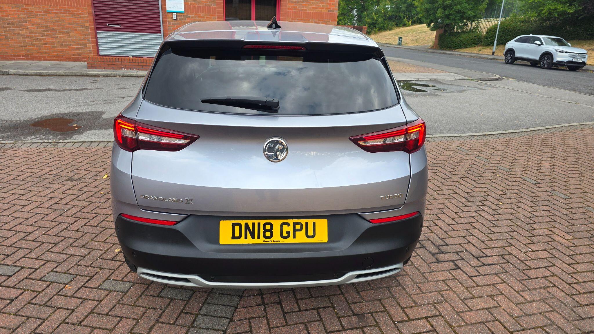 Vauxhall Grandland X - Image 15