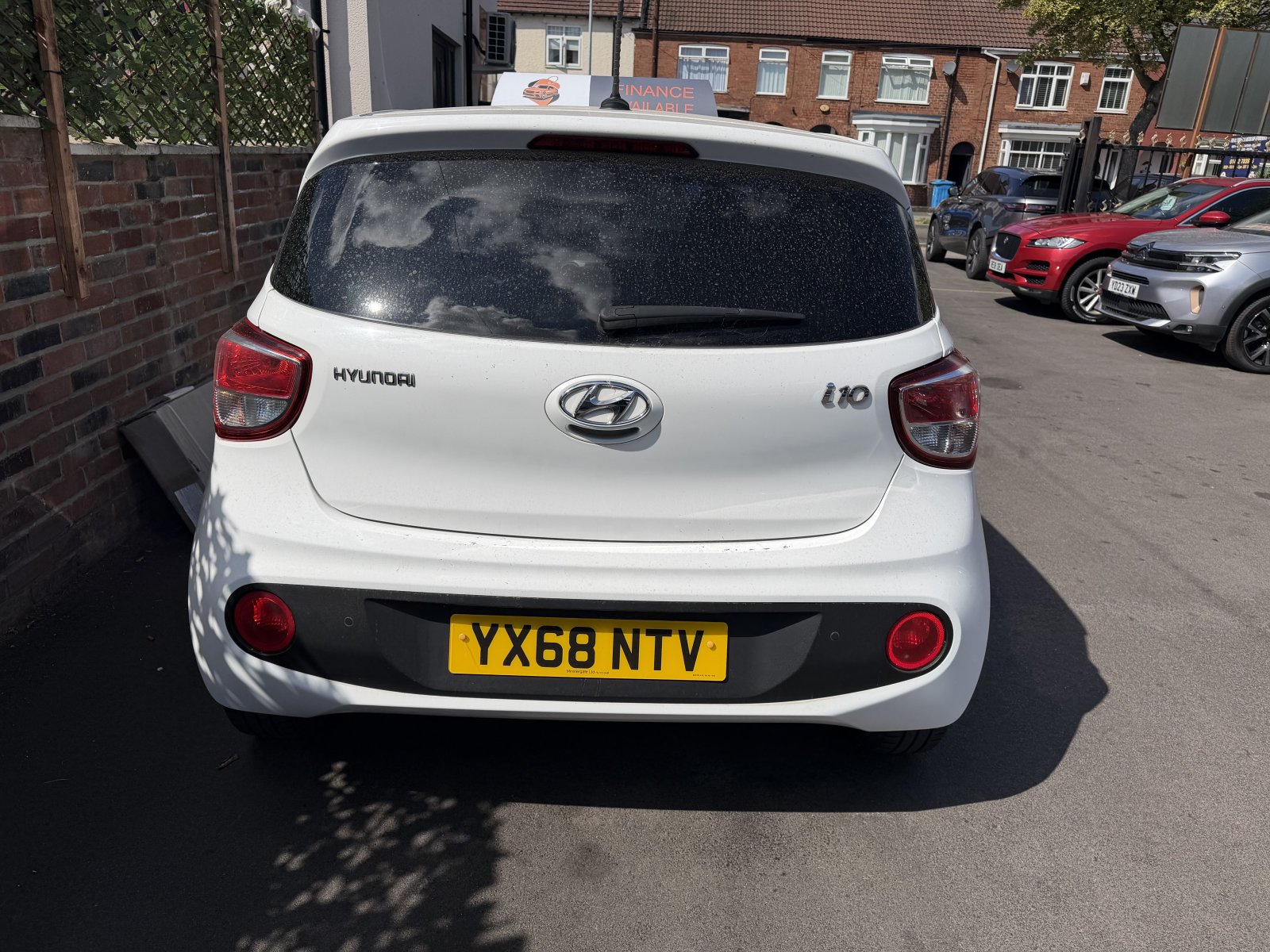 Hyundai i10 - Image 4