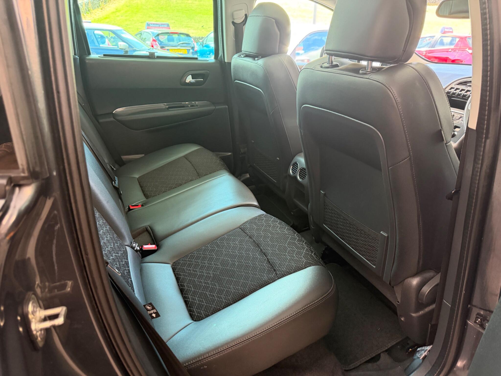 Peugeot 3008 - Image 3