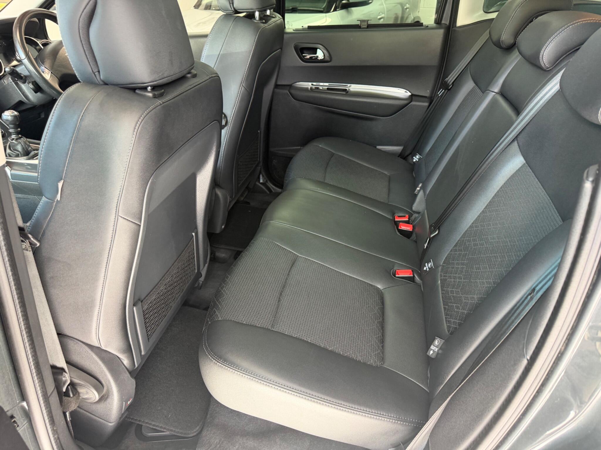 Peugeot 3008 - Image 17