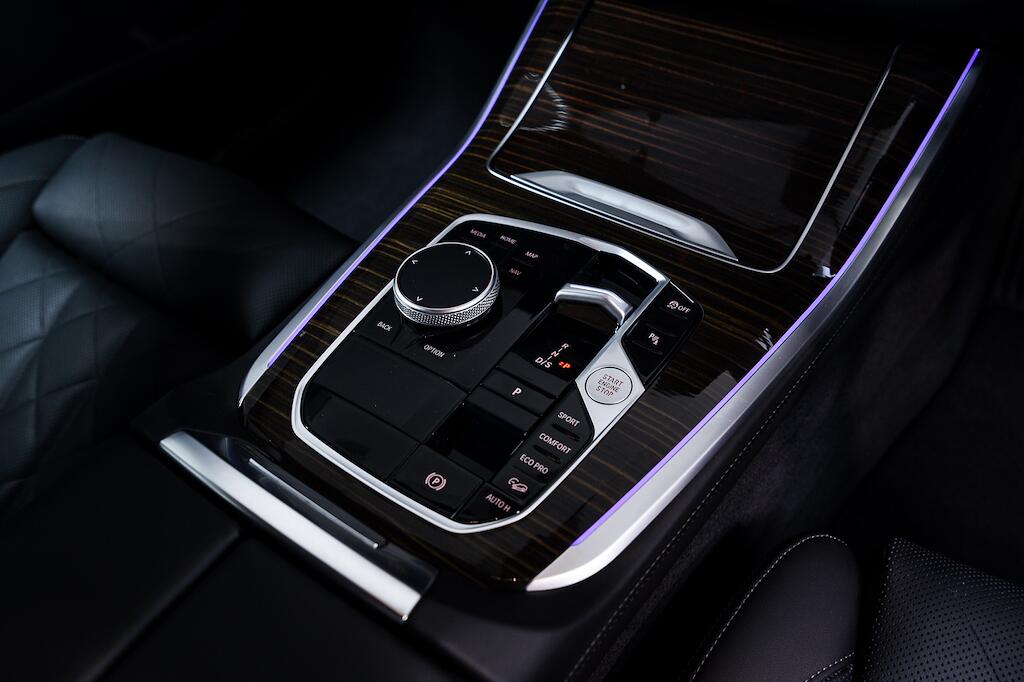 BMW X5 - Image 17