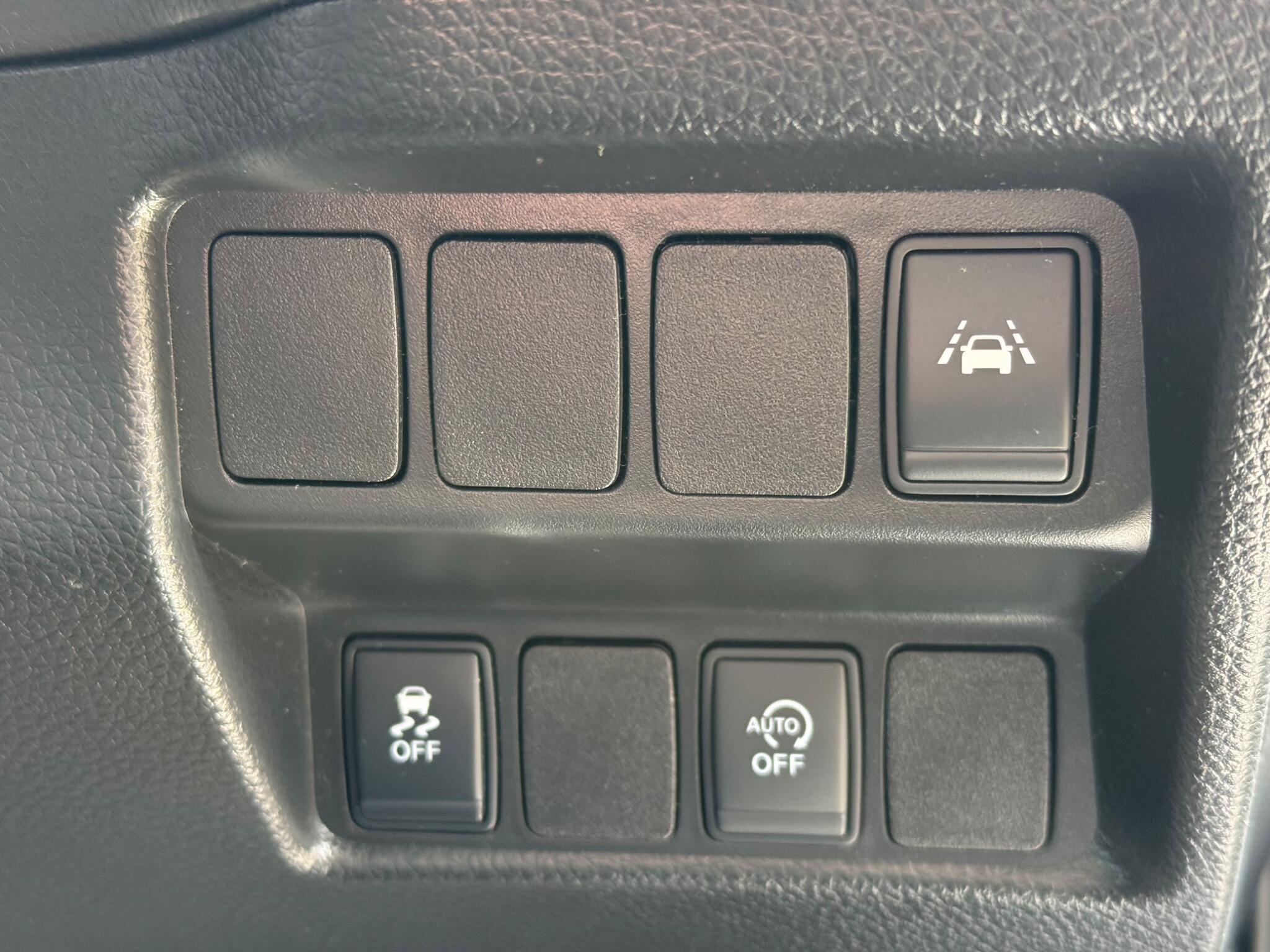 Nissan Qashqai - Image 19
