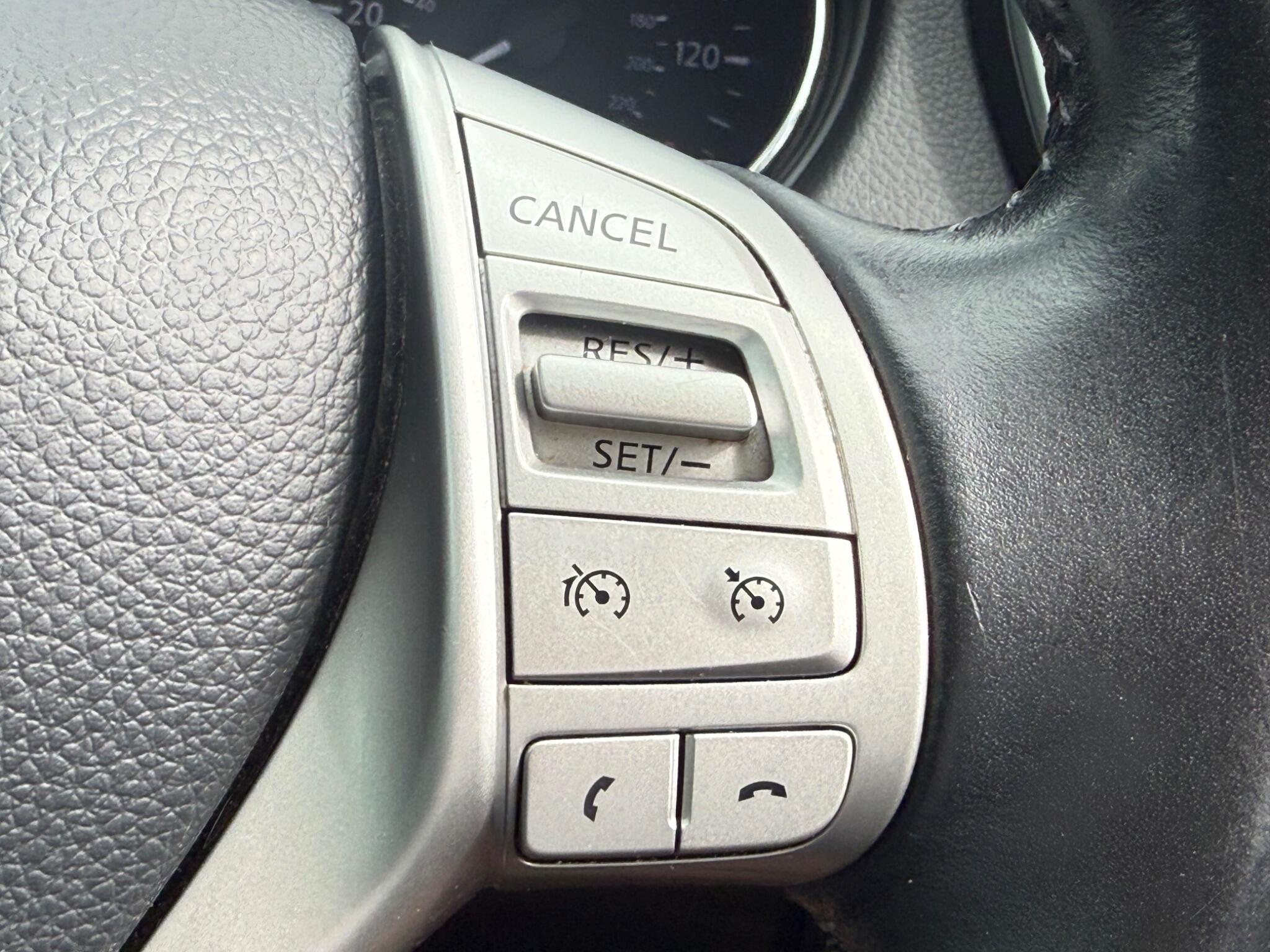 Nissan Qashqai - Image 21