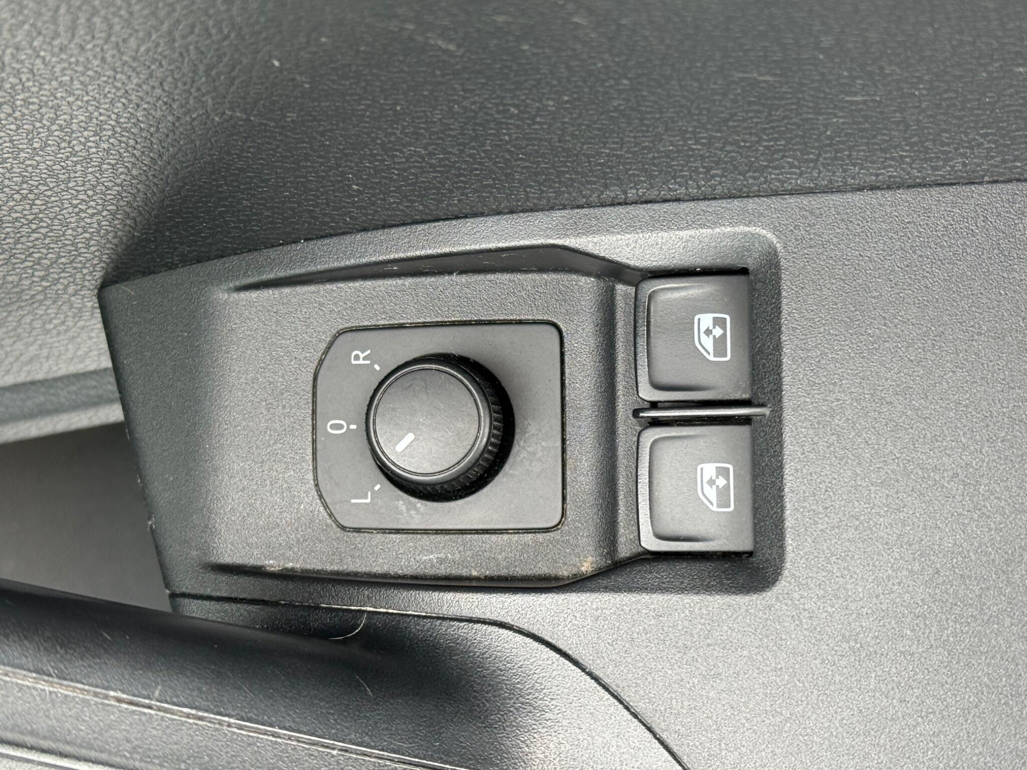 SEAT Ibiza - Image 18
