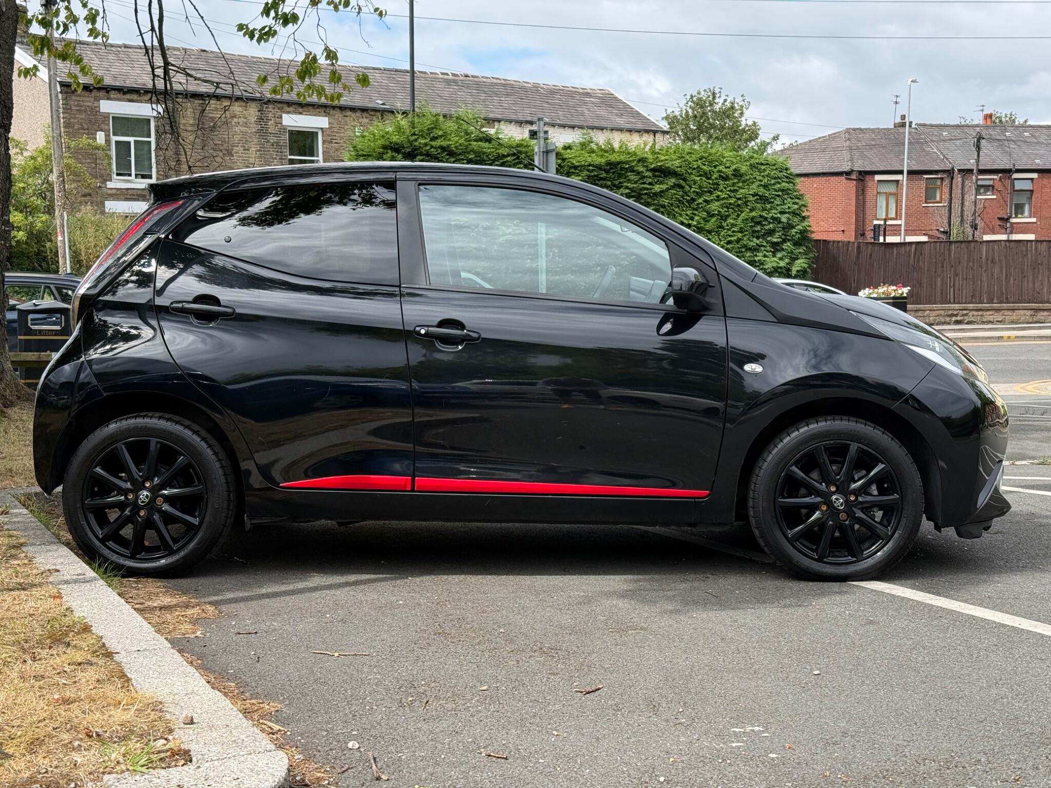 Toyota Aygo - Image 7