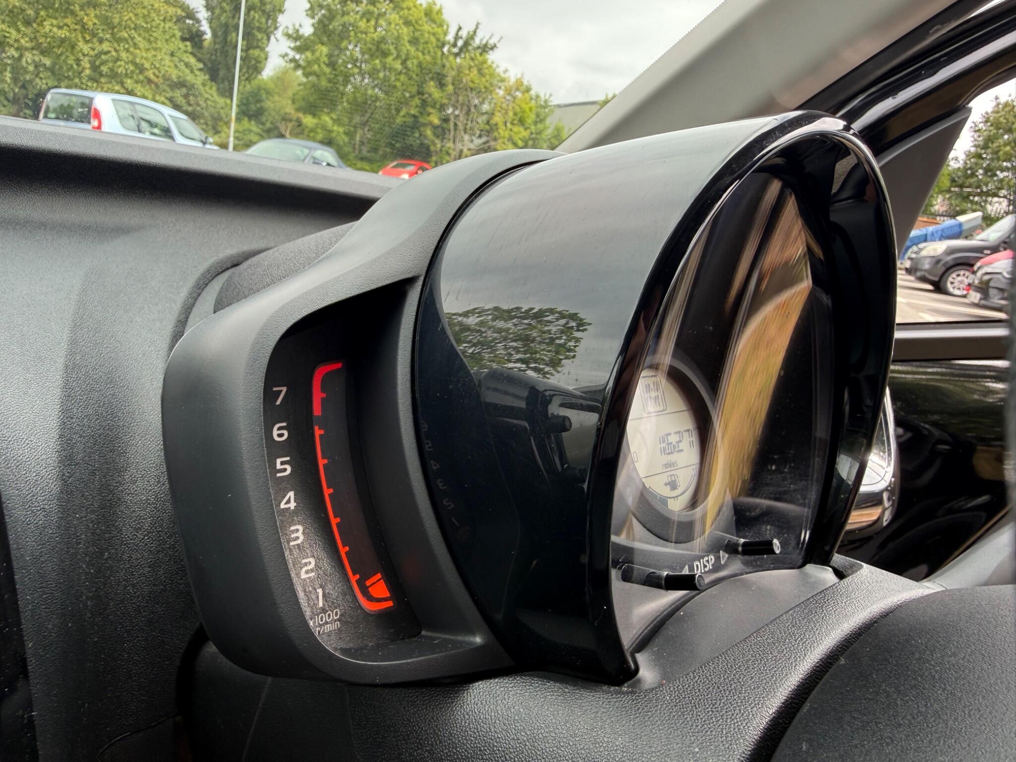 Toyota Aygo - Image 12