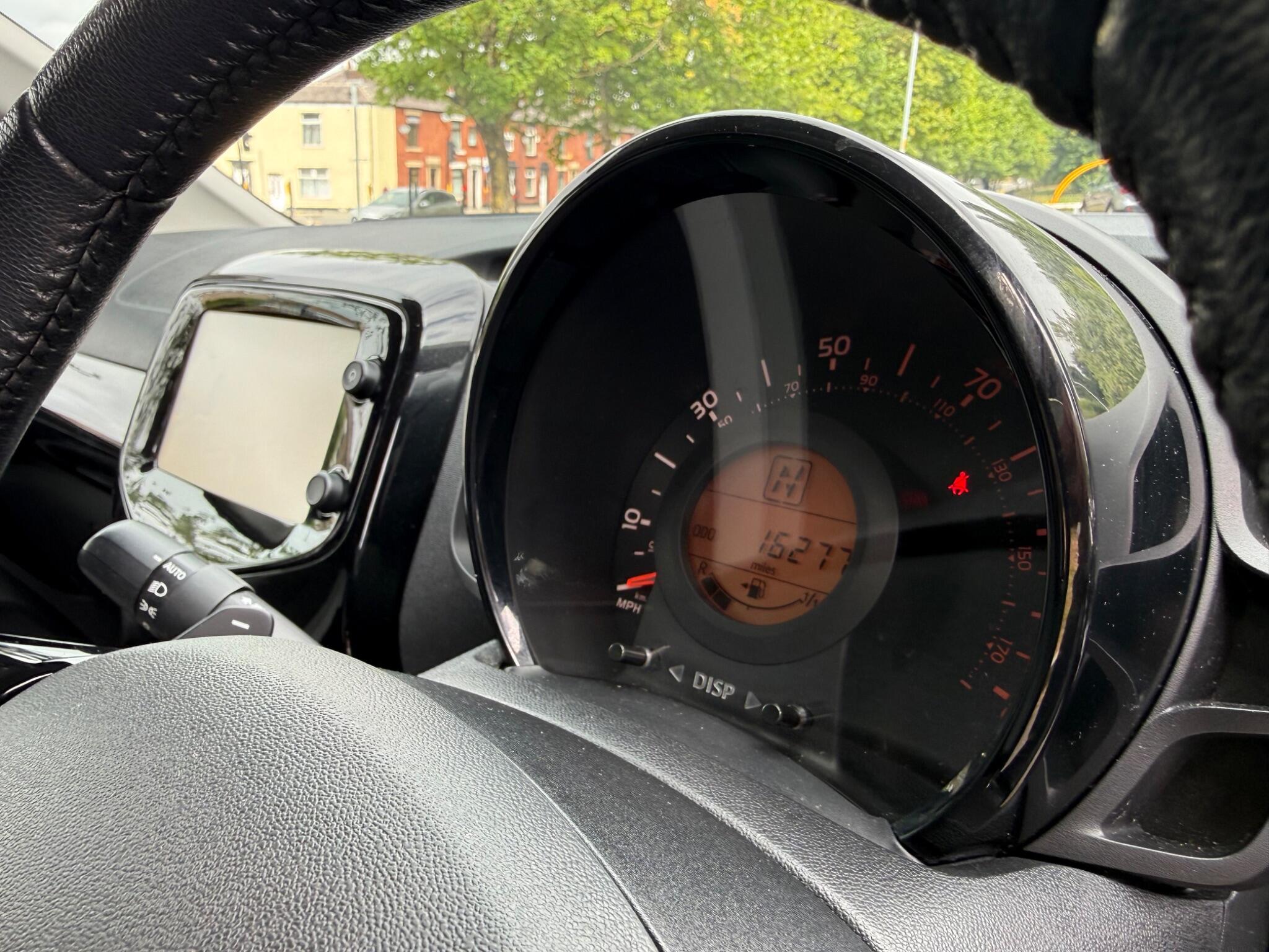 Toyota Aygo - Image 45