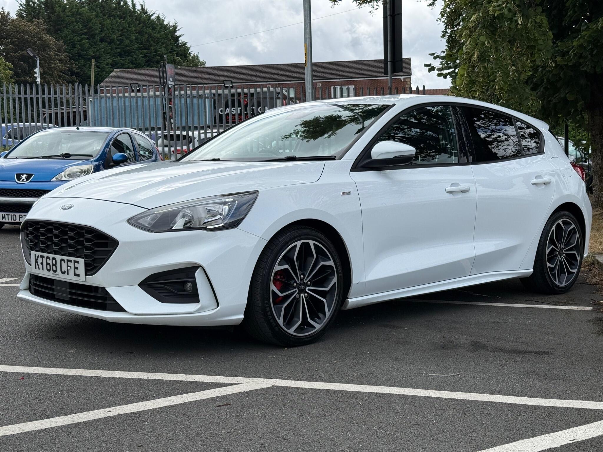 Ford Focus - Image 5