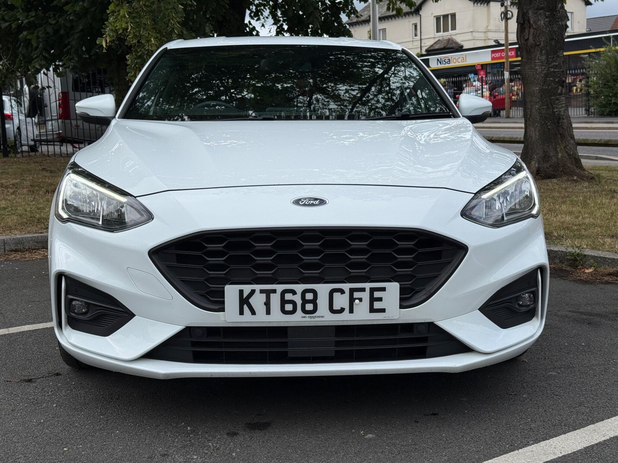 Ford Focus - Image 2
