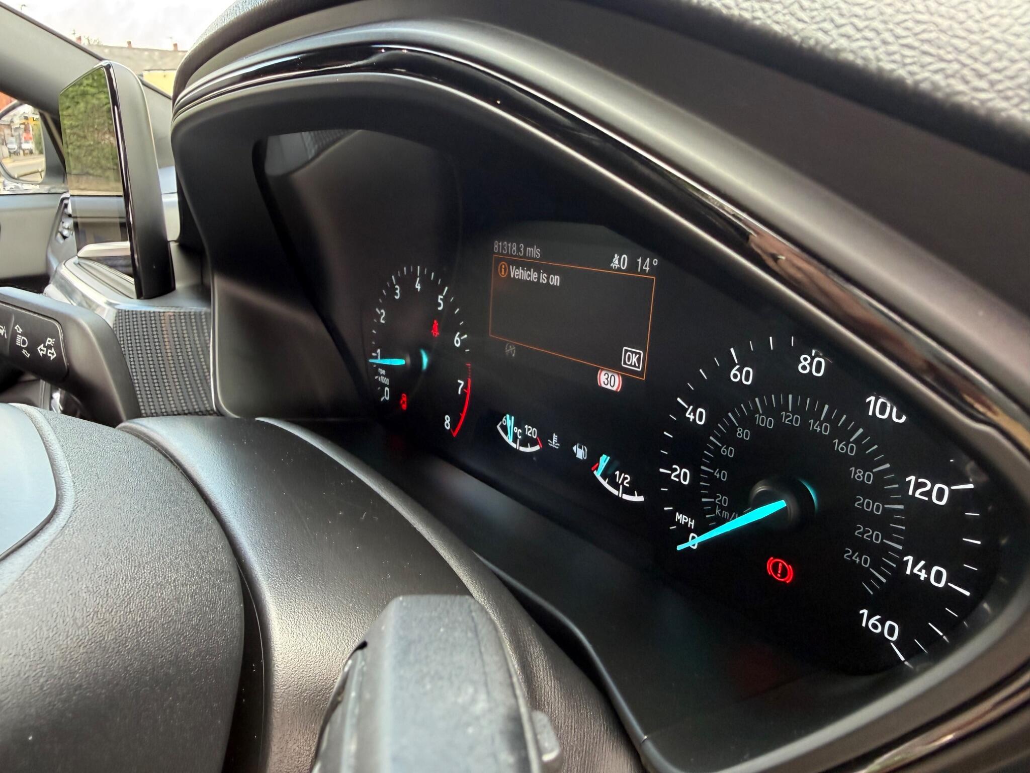 Ford Focus - Image 16