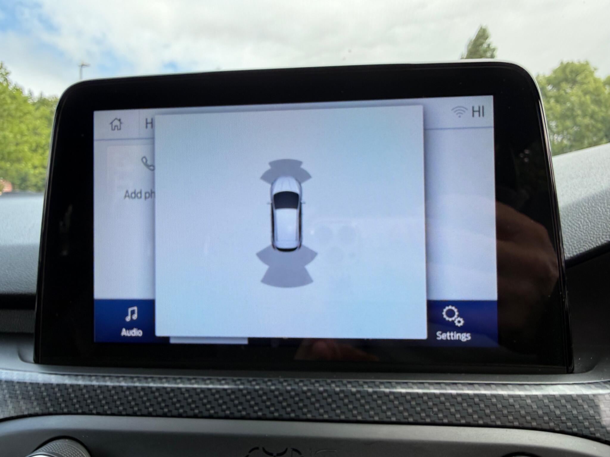 Ford Focus - Image 18