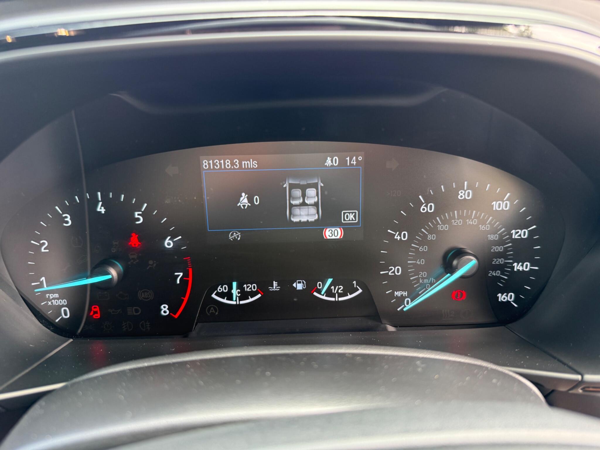 Ford Focus - Image 38