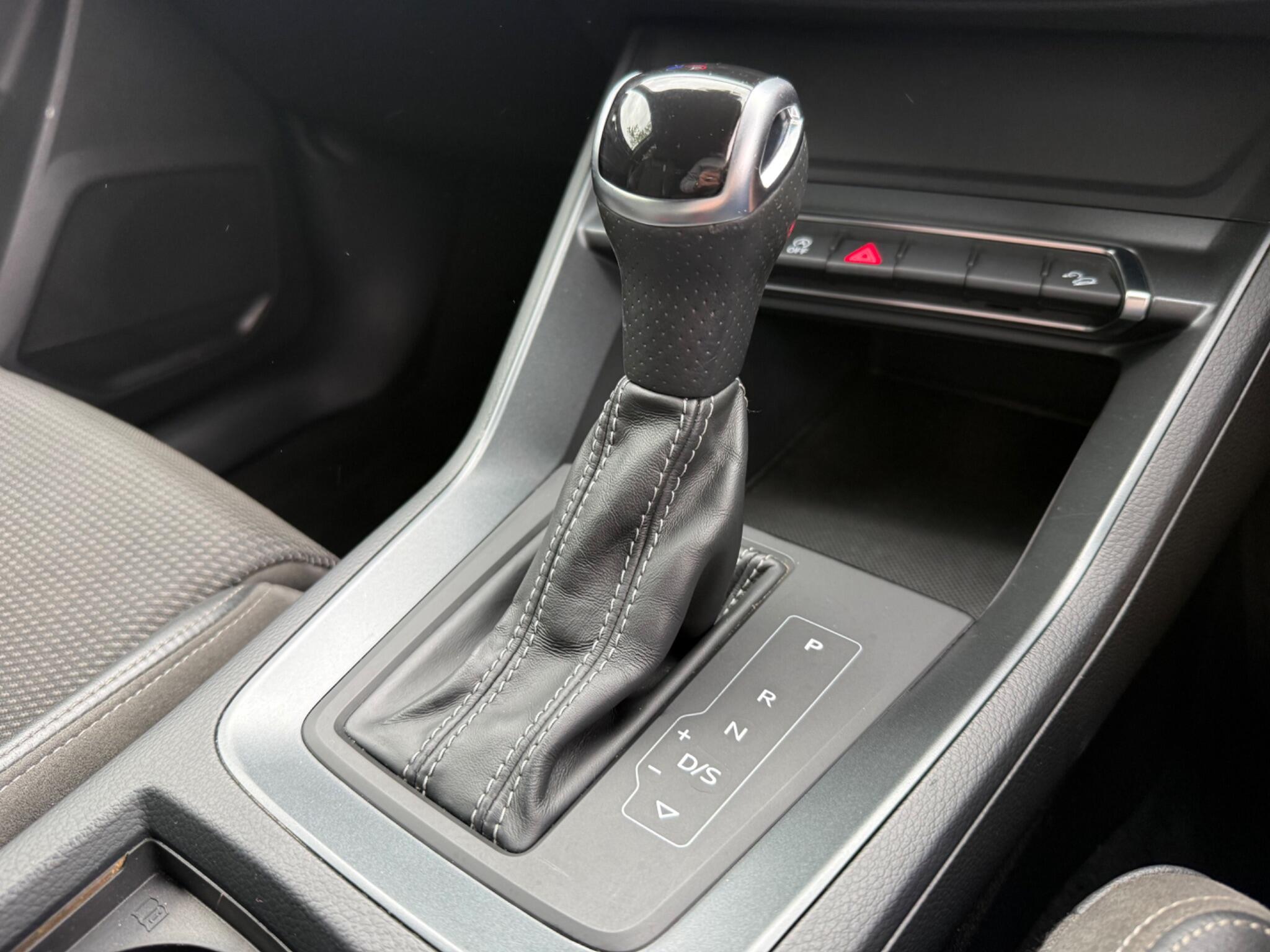 Audi Q3 - Image 11