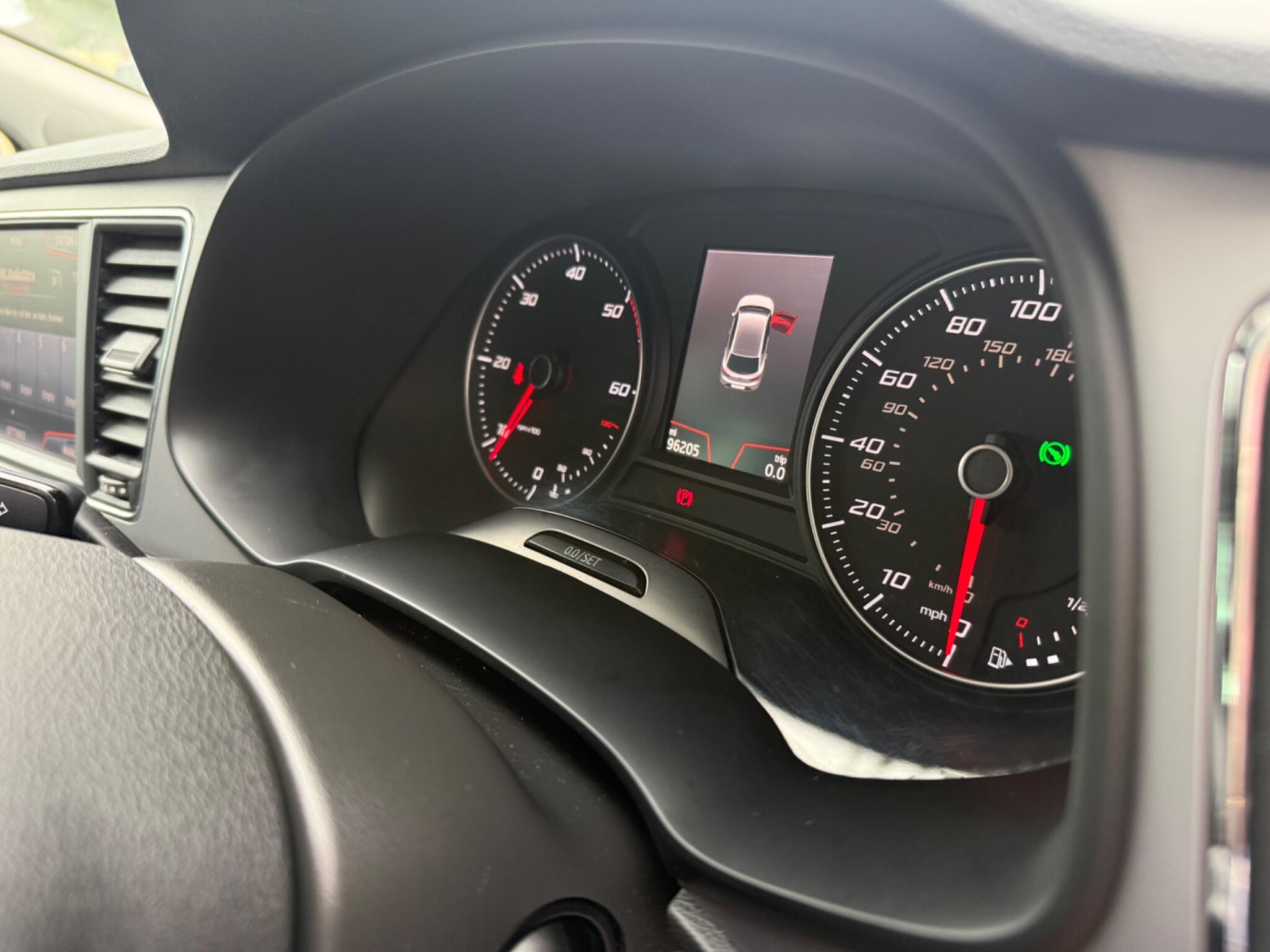 SEAT Leon - Image 11