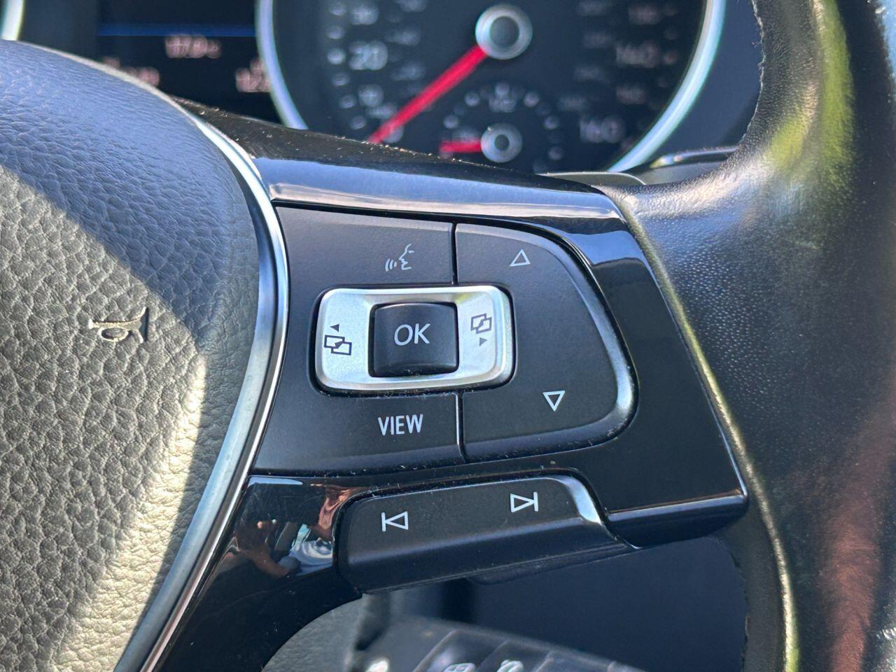 Volkswagen Tiguan - Image 19