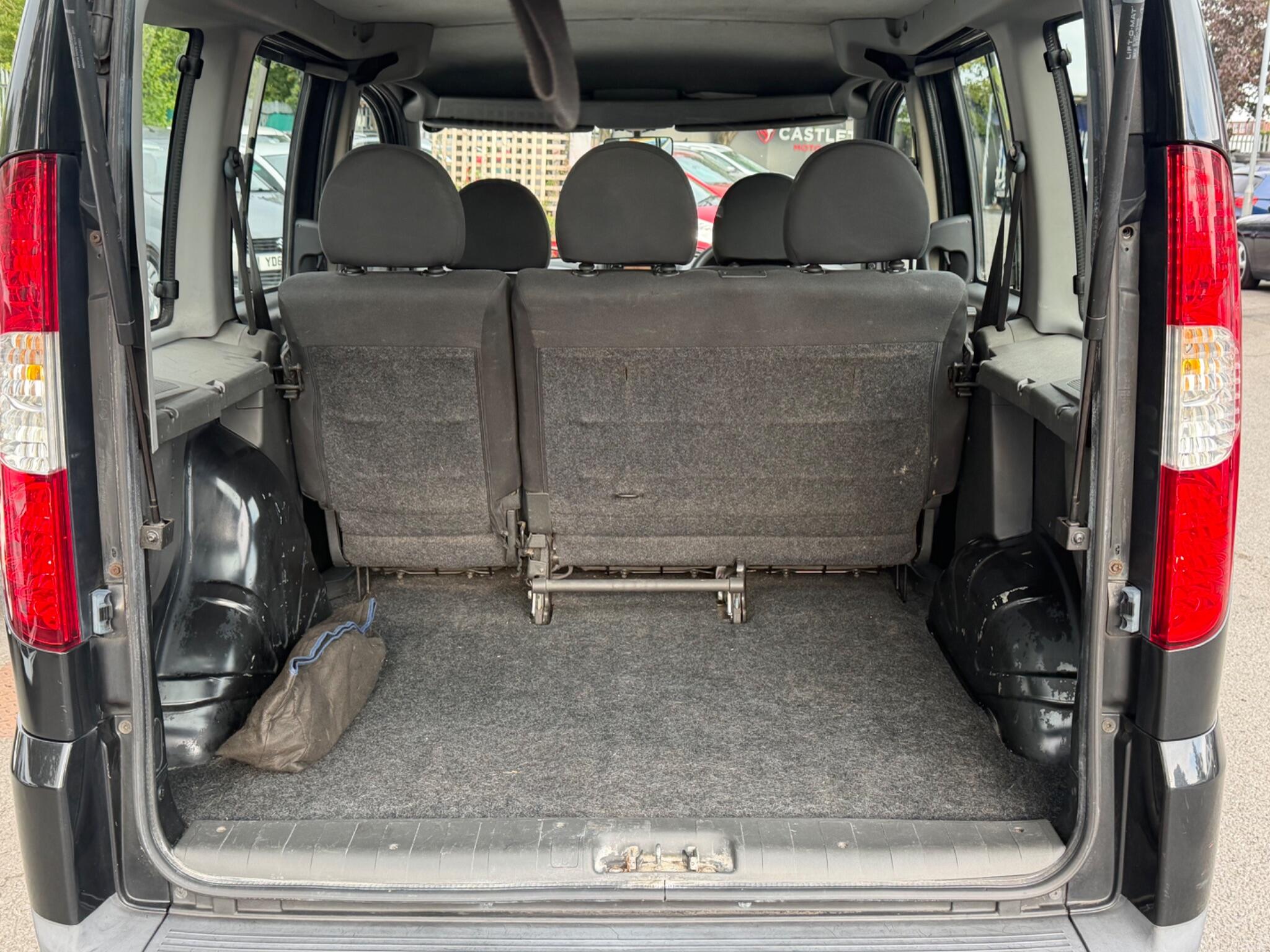 Fiat Doblo - Image 11