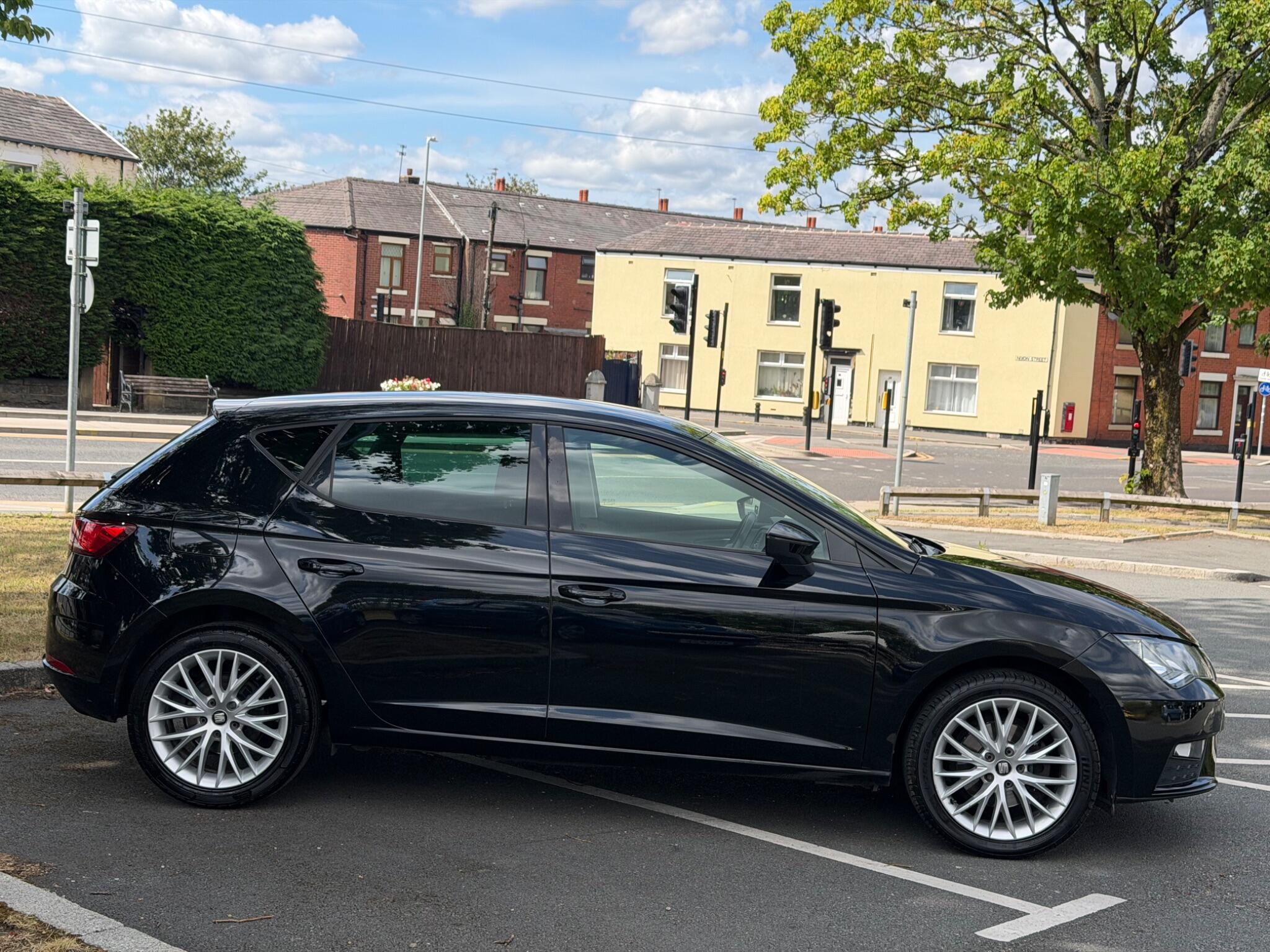 SEAT Leon - Image 8