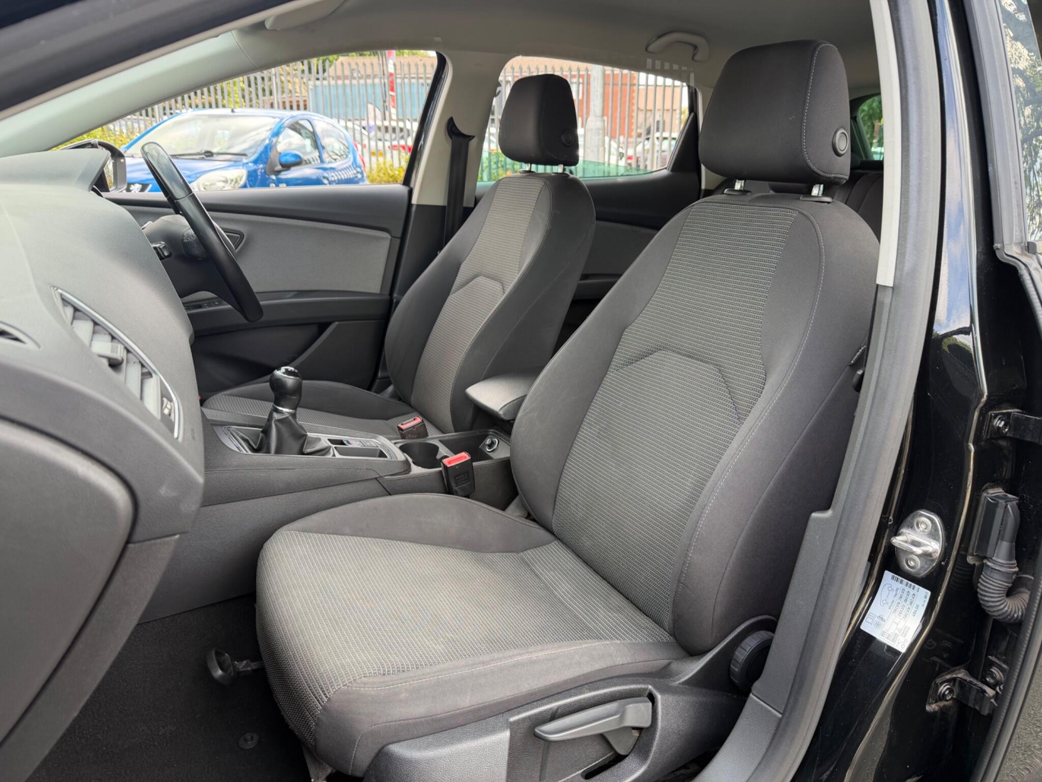 SEAT Leon - Image 11