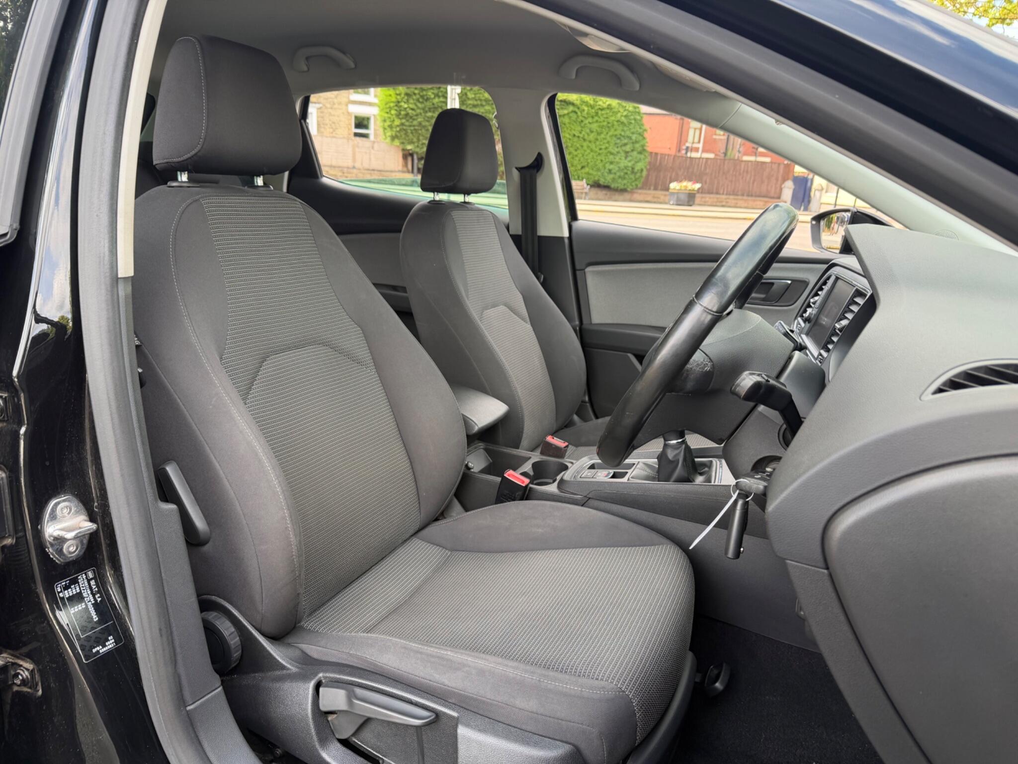 SEAT Leon - Image 14