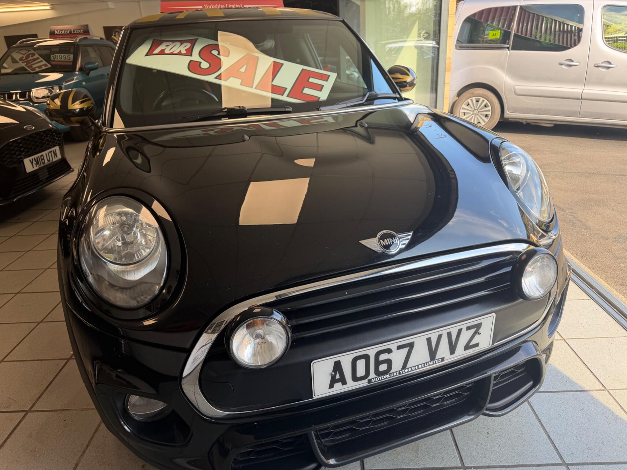 MINI Hatch - Image 2