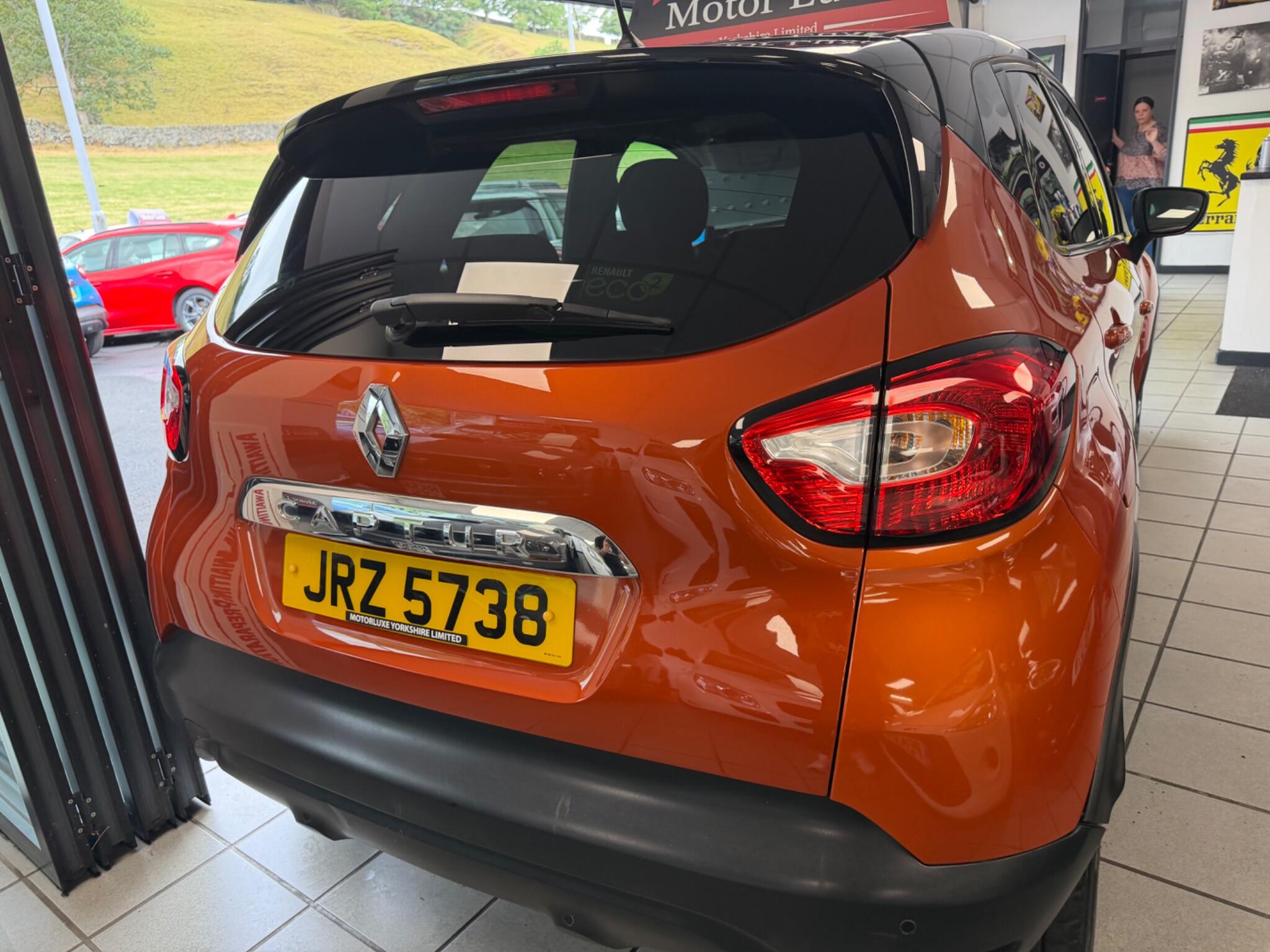 Renault Captur - Image 12