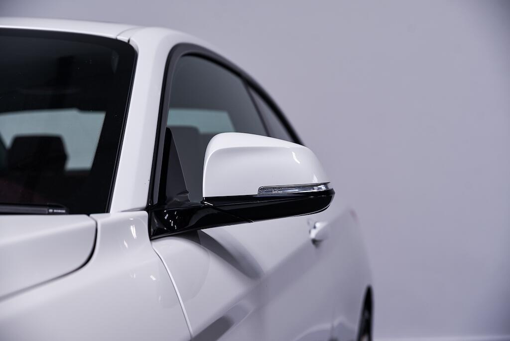 BMW 2 Series - Image 9