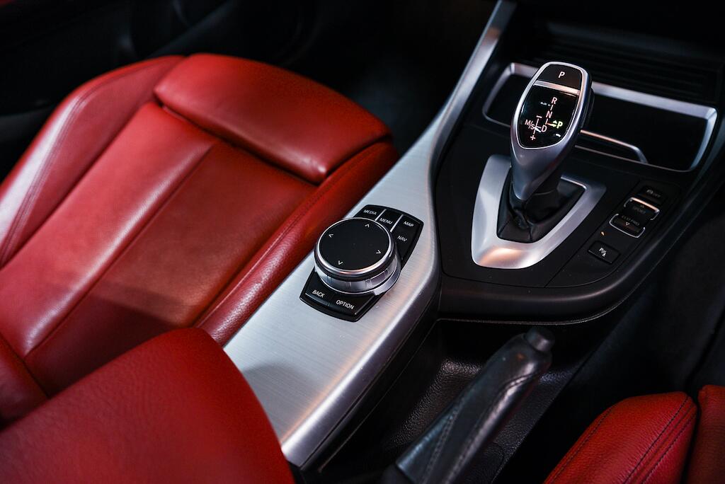 BMW 2 Series - Image 18