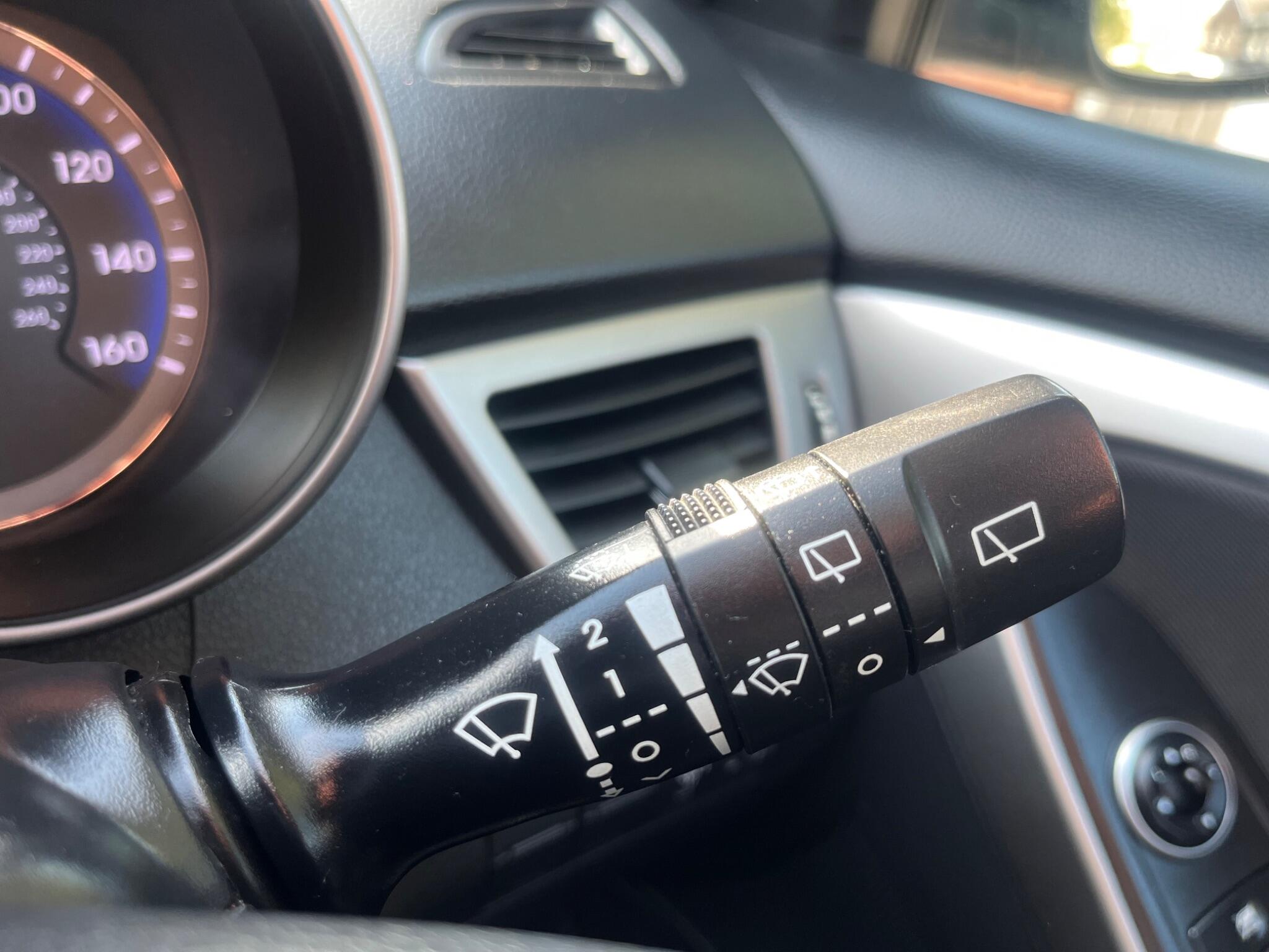 Hyundai i30 - Image 40
