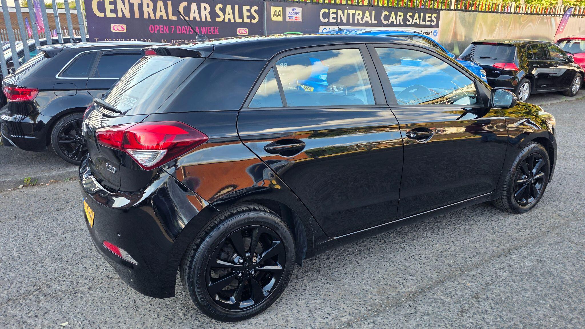 Hyundai i20 - Image 10