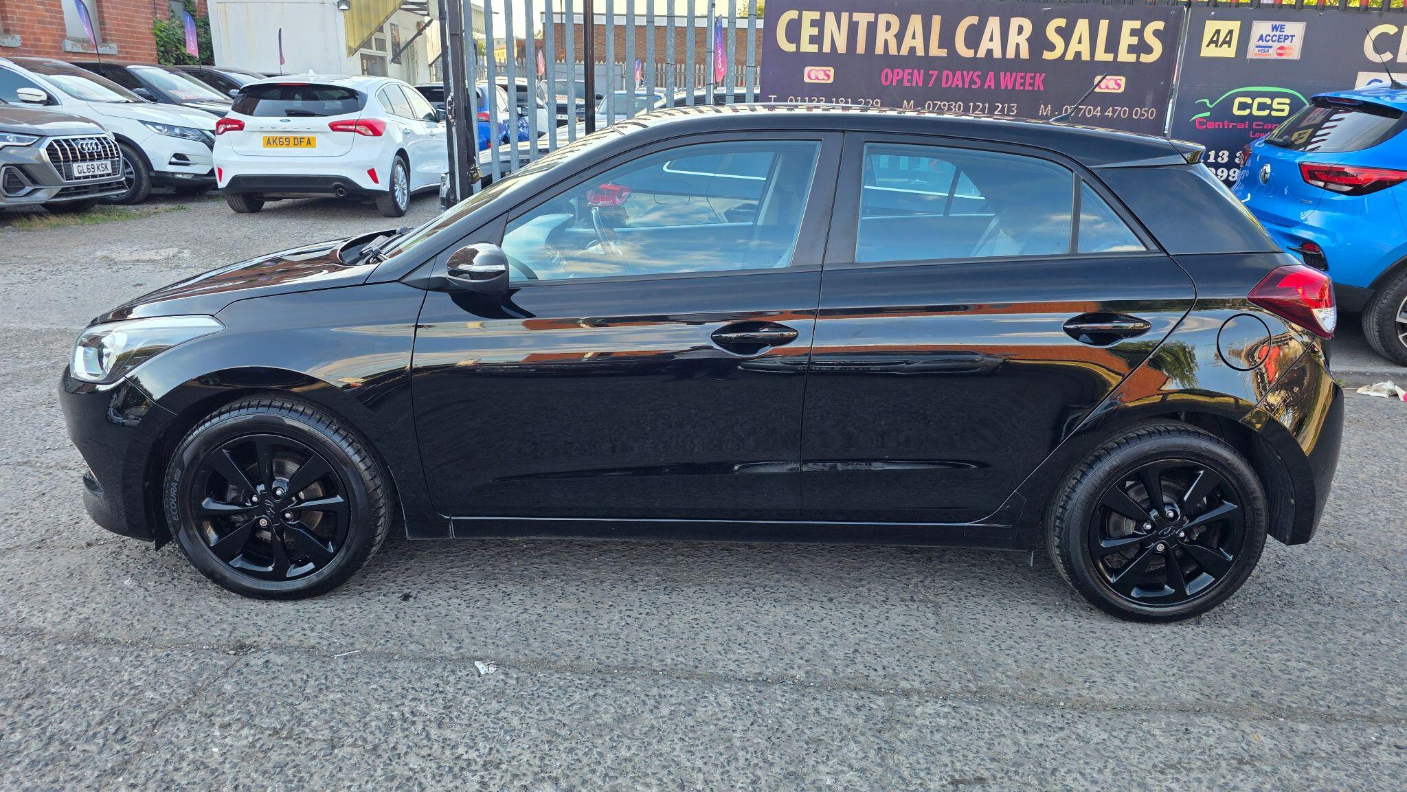 Hyundai i20 - Image 15