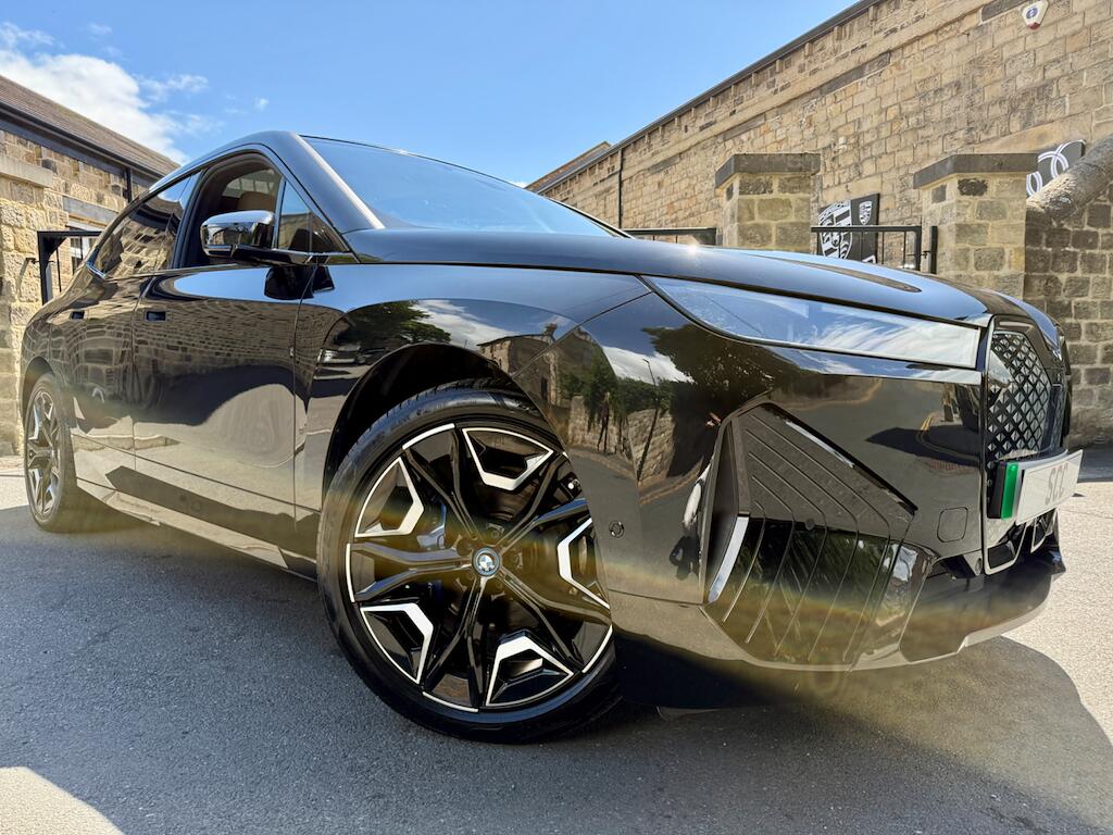 BMW IX