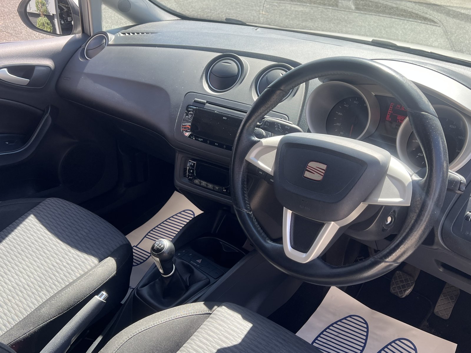 SEAT Ibiza - Image 10