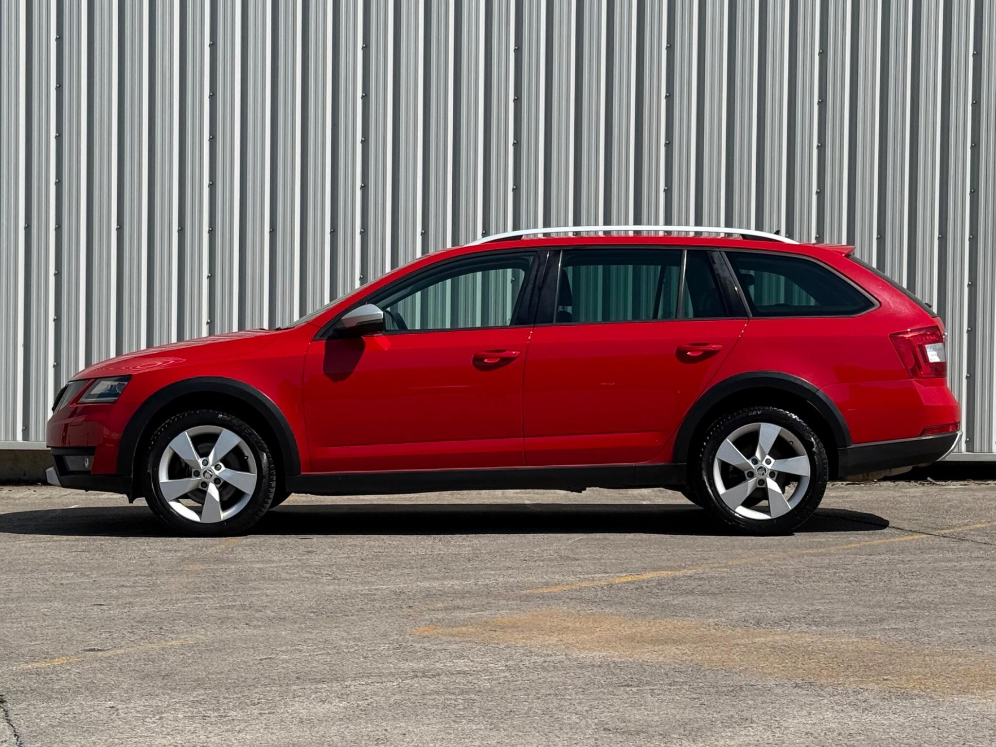 Skoda Octavia - Image 9