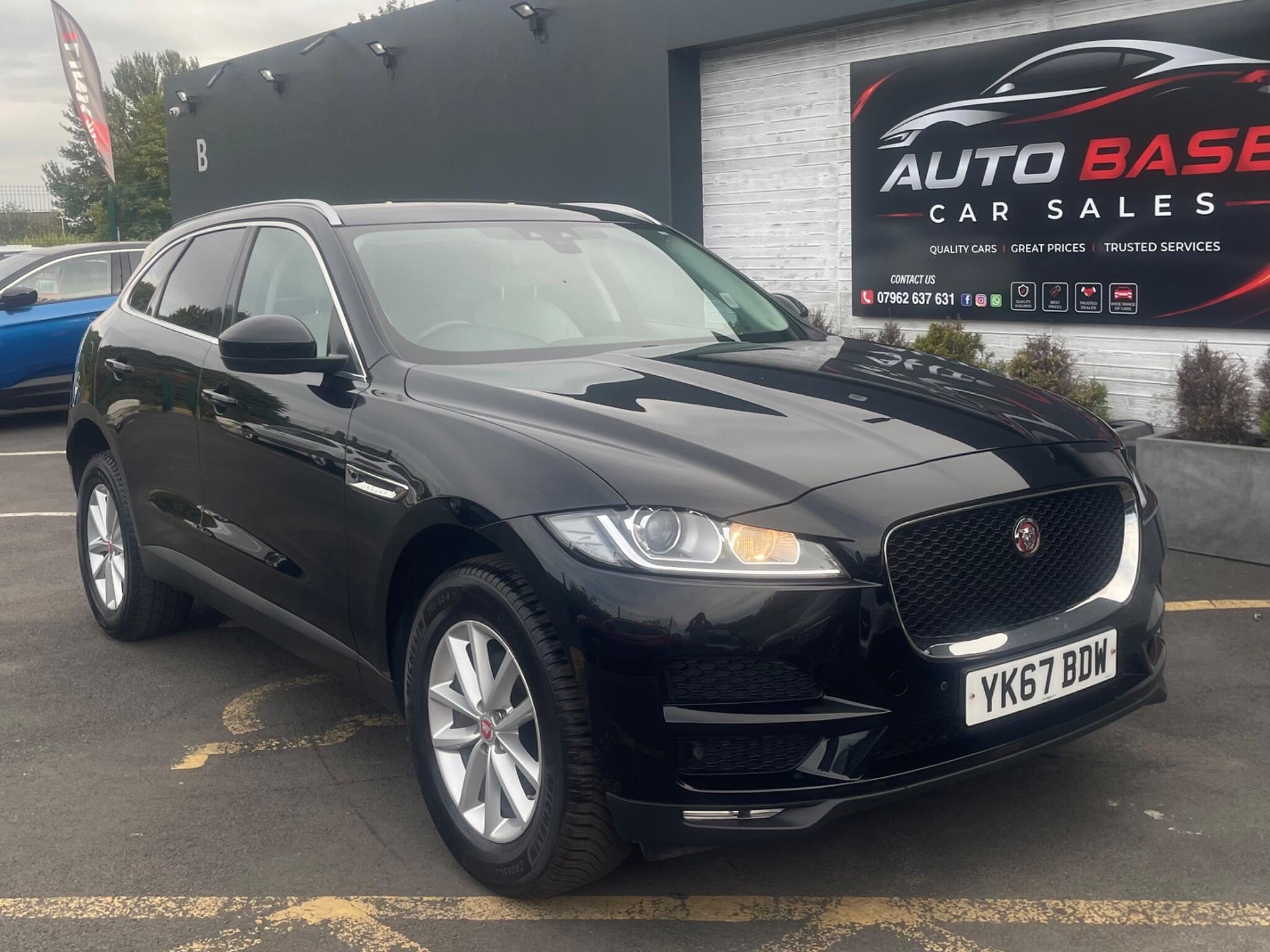 Jaguar F-Pace