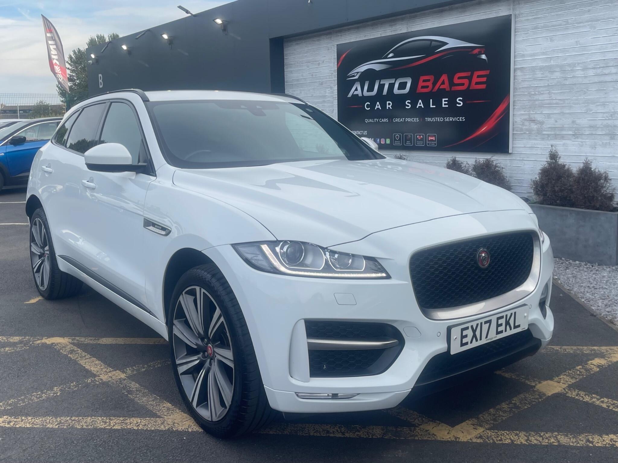 Jaguar F-Pace