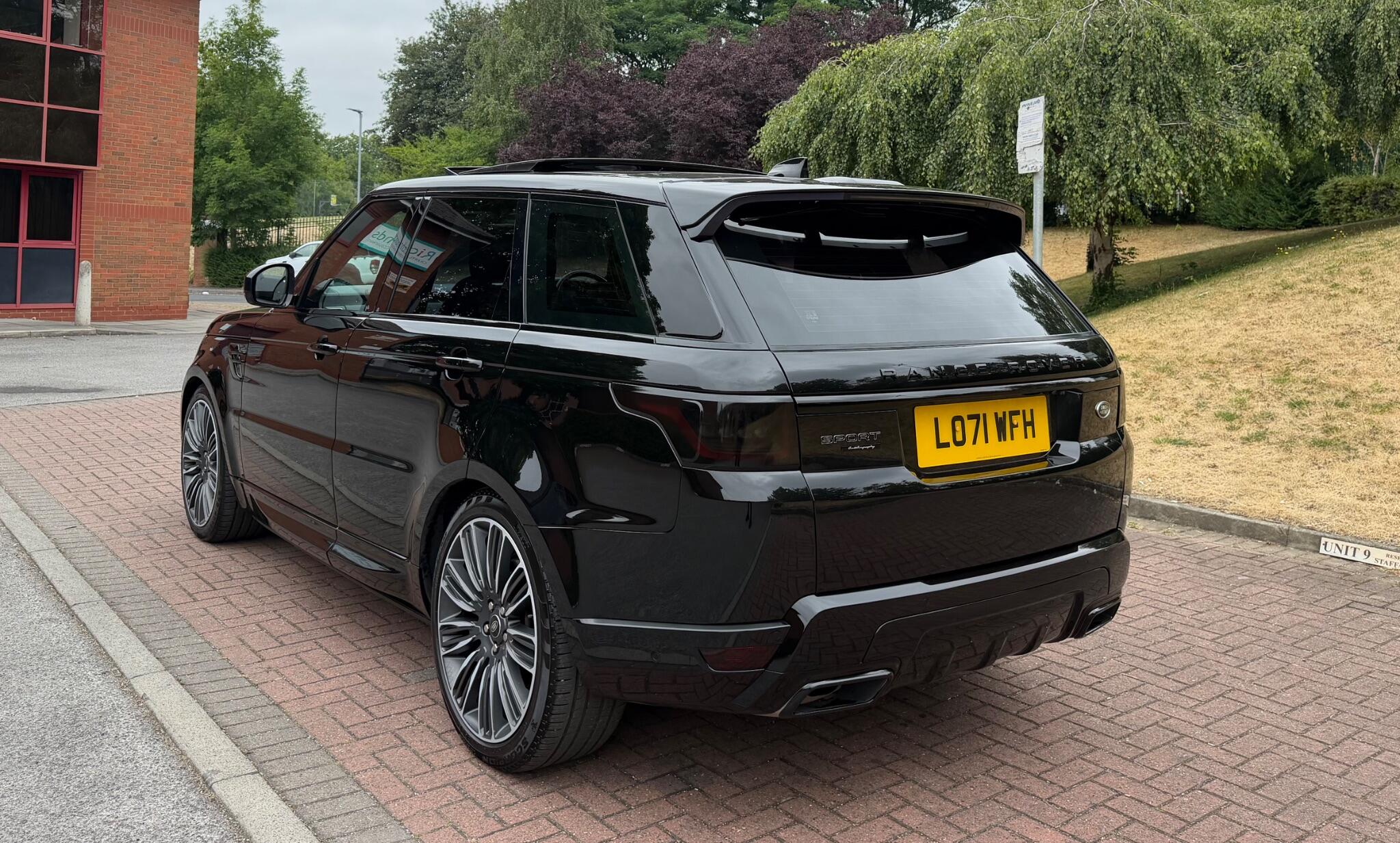 Land Rover RANGE ROVER SPORT - Image 10