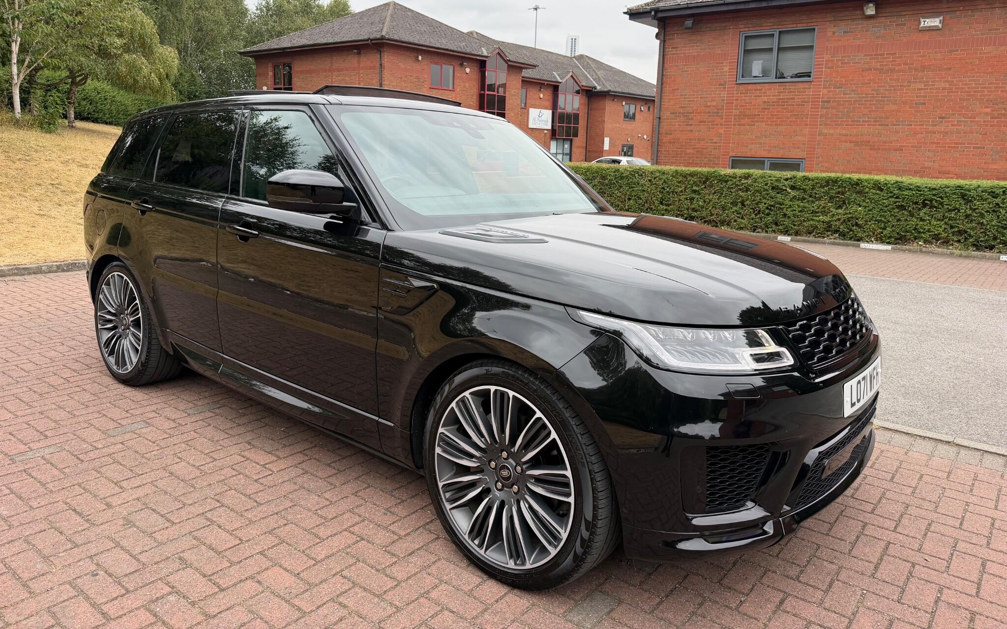 Land Rover RANGE ROVER SPORT - Image 17